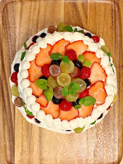 ð¥ð¢ð¬ð.ðððð çŸå®¹ã©ã€ã¿ãŒ on LIPS ã幎æ«å¹Žå§ã«ã±ãŒããã€ãããŸããäžã¯5å·äžã¯7å·ã®ã¹ãã³ãžã®ã±ãŒ..ãïŒ3æç®ïŒ