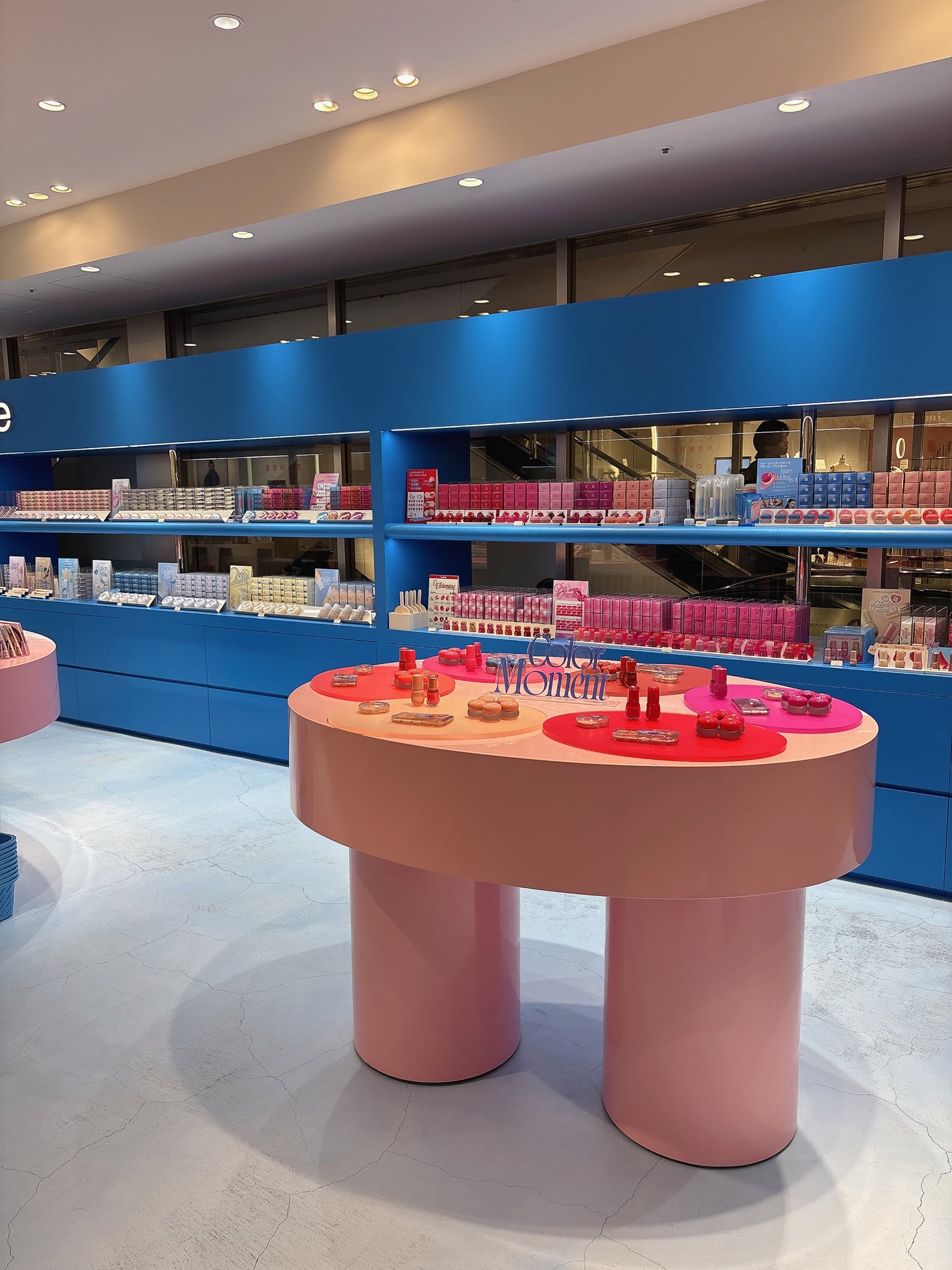 mami on LIPS 「【可愛すぎ注意⚠️fweeほんのりダークモーブアイシャドウ💗】..」(9枚目)