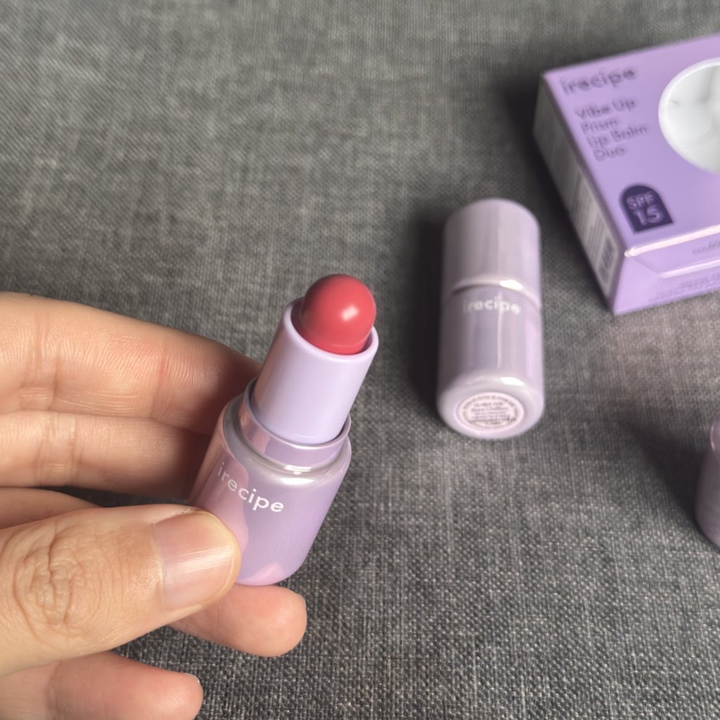 バイブアップライン リップバーム デュオセット/irecipe/メイクアップキットを使ったクチコミ（2枚目）