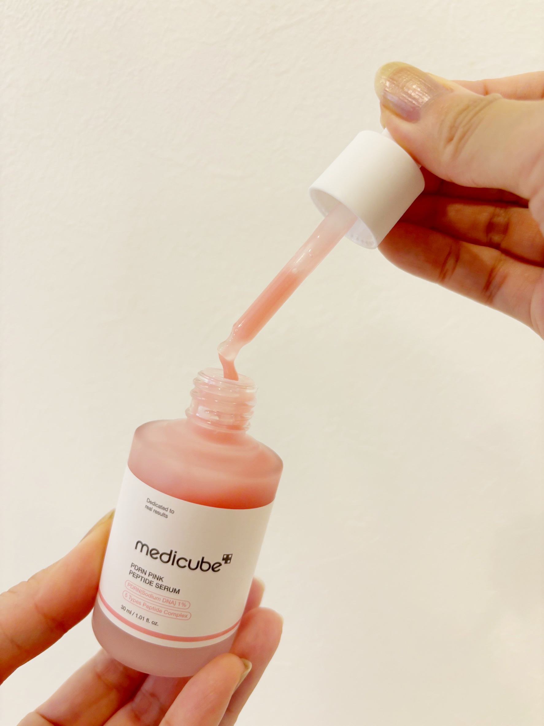 PDRNピンクアンプル PDRN 10,000ppm配合/MEDICUBE/美容液を使ったクチコミ（2枚目）