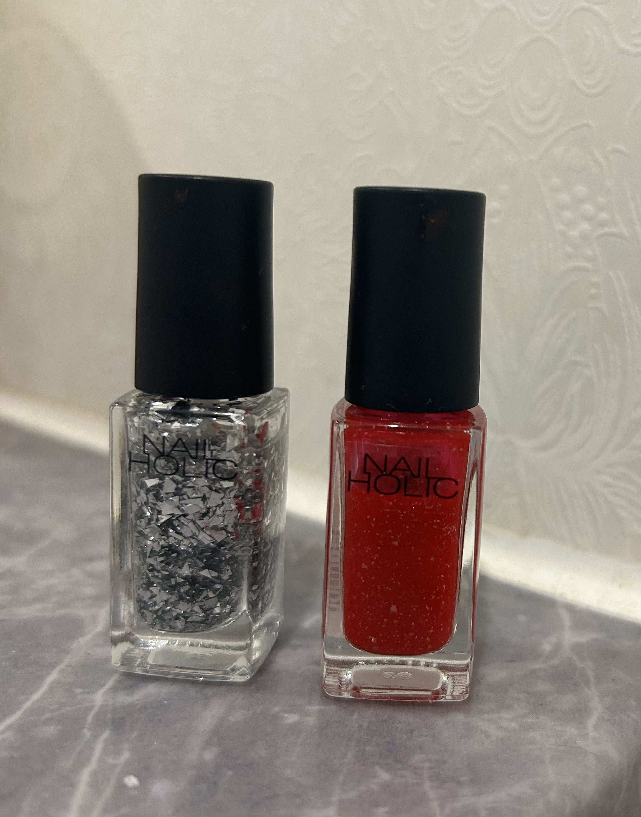 ネイルホリック パーティーフレーク/ネイルホリック/マニキュアを使ったクチコミ（3枚目）