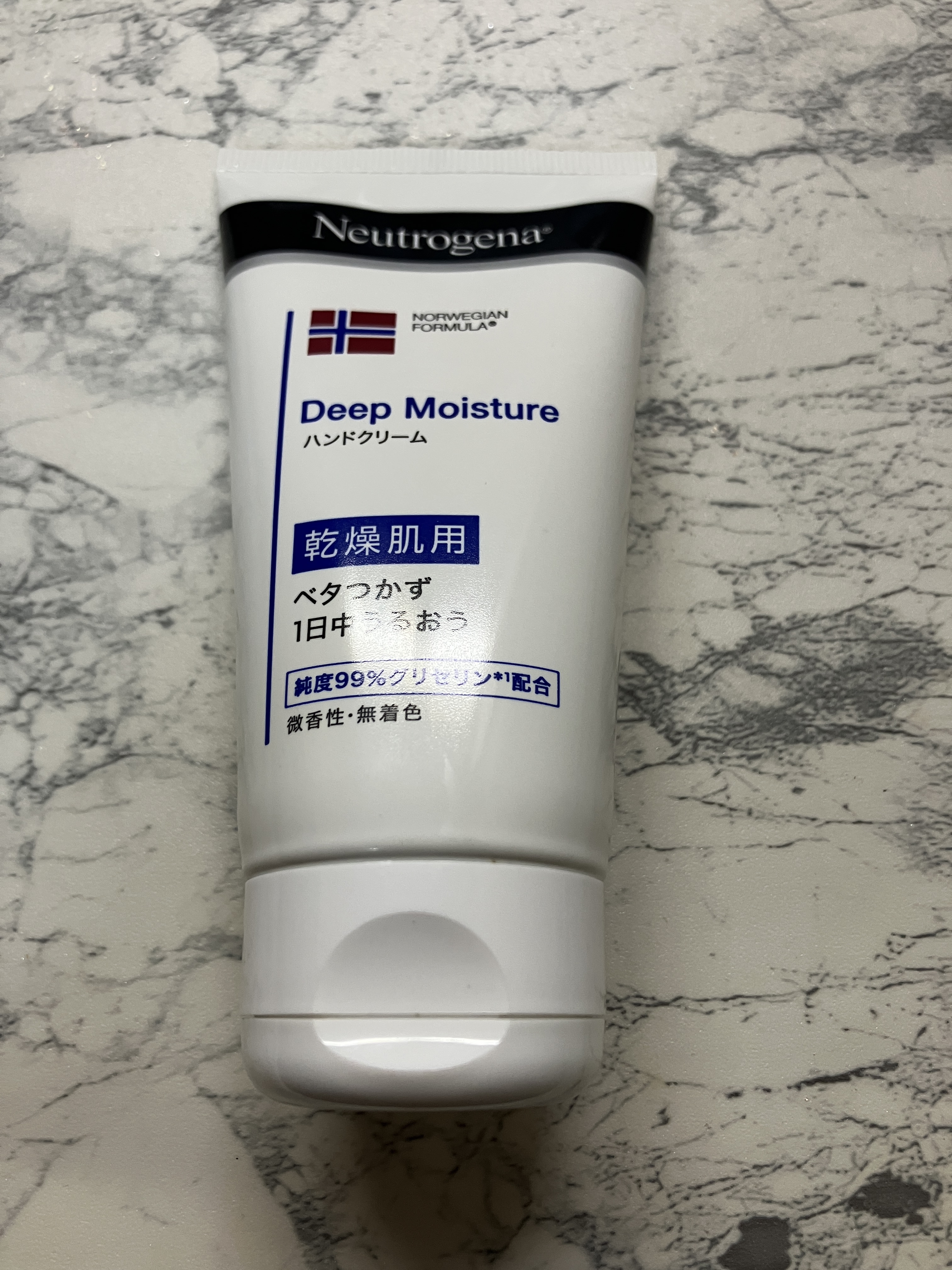 ノルウェー フォーミュラ ディープモイスチャー ハンドクリーム/Neutrogena/ハンドクリームを使ったクチコミ（1枚目）