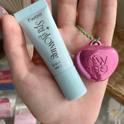 mami on LIPS 「【可愛すぎ注意⚠️fweeほんのりダークモーブアイシャドウ💗】..」(5枚目)