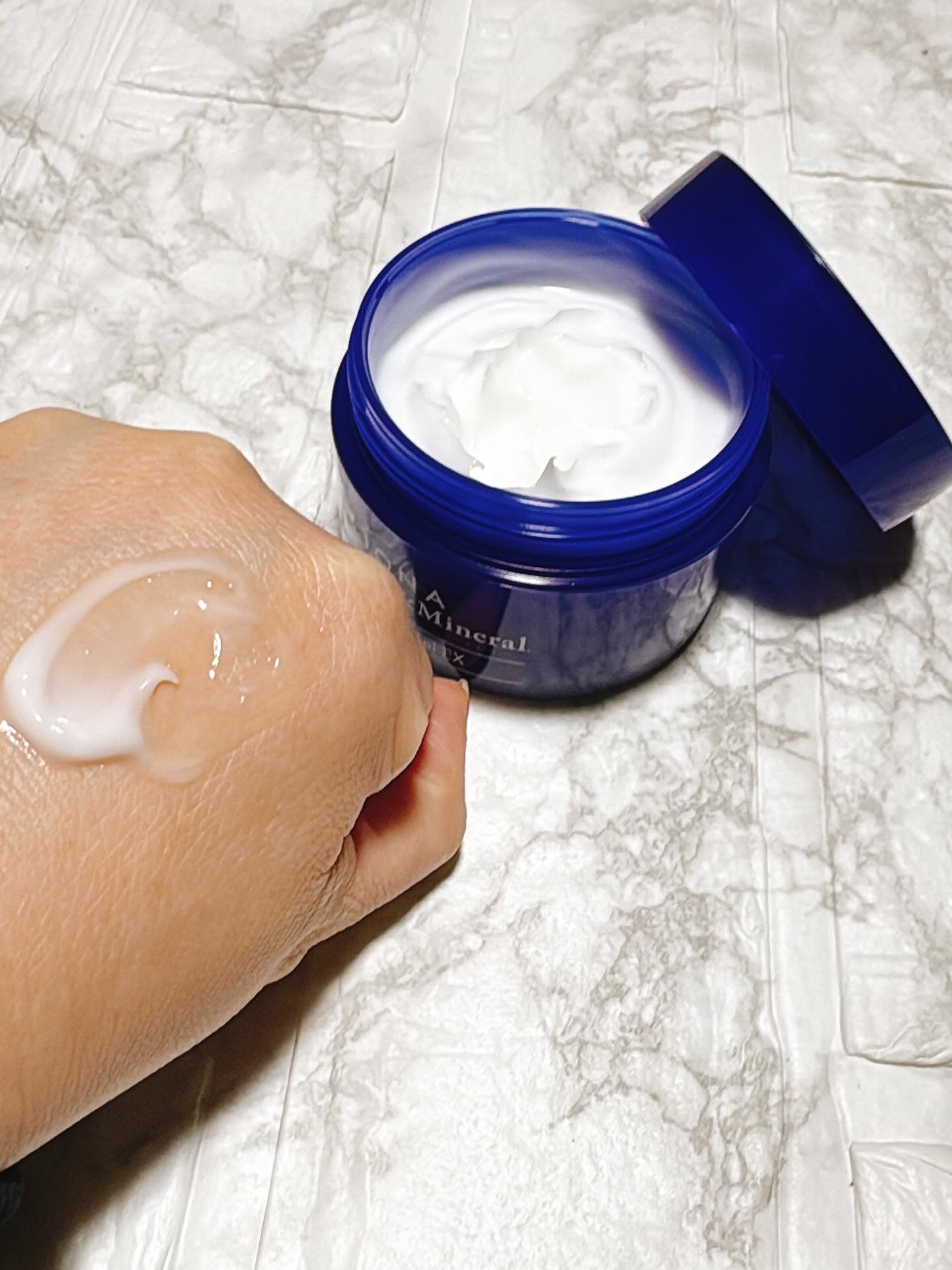 エッセンス ジェル EX/イオナ スパ＆ミネラル/オールインワン化粧品を使ったクチコミ（3枚目）