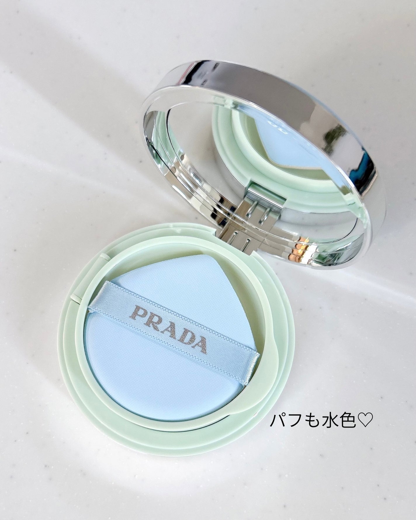 プラダ メッシュ クッション/PRADA BEAUTY/クッションファンデーションを使ったクチコミ(2枚目)