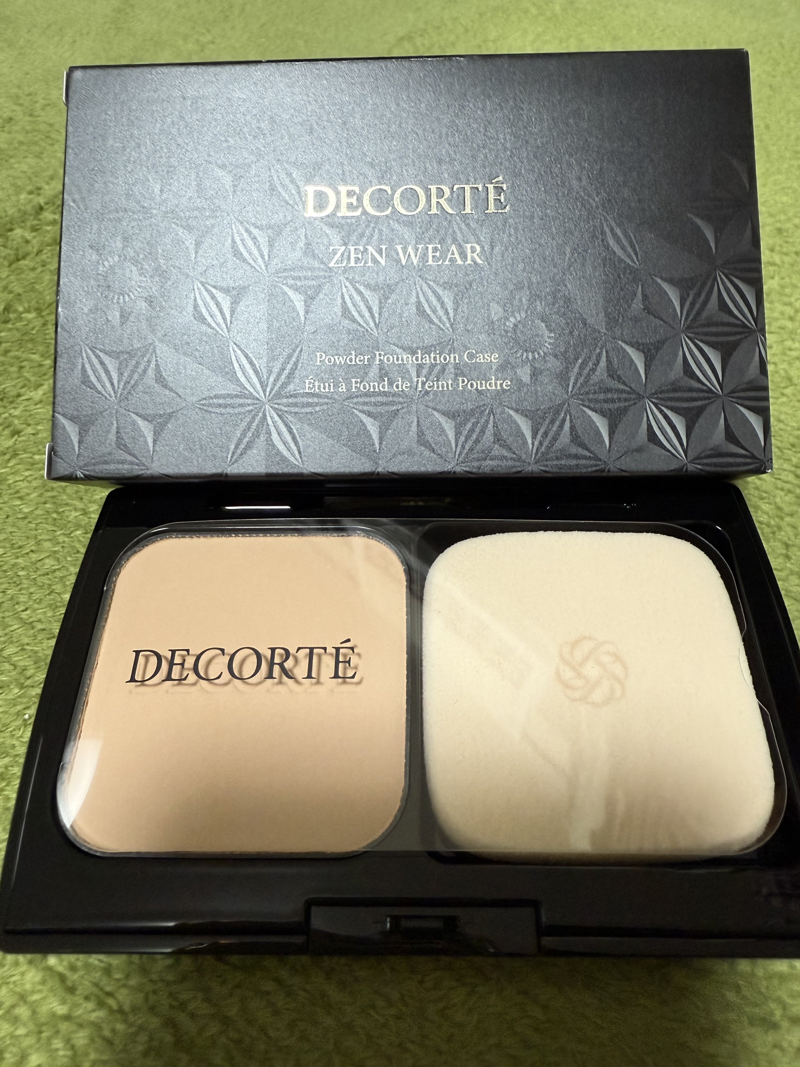 DECORTÉ ゼン ウェア パウダーファンデーションのクチコミ「小田切ひろさんがおすすめしてて、気になり購入。

パウダーファンデの概念が変わりました！！

.....」（2枚目）