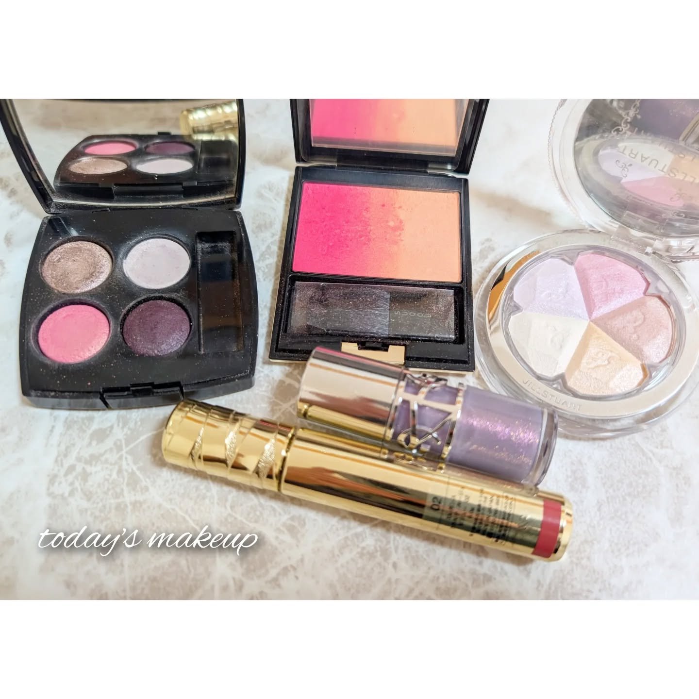 レ キャトル オンブル/CHANEL/アイシャドウパレットを使ったクチコミ（1枚目）