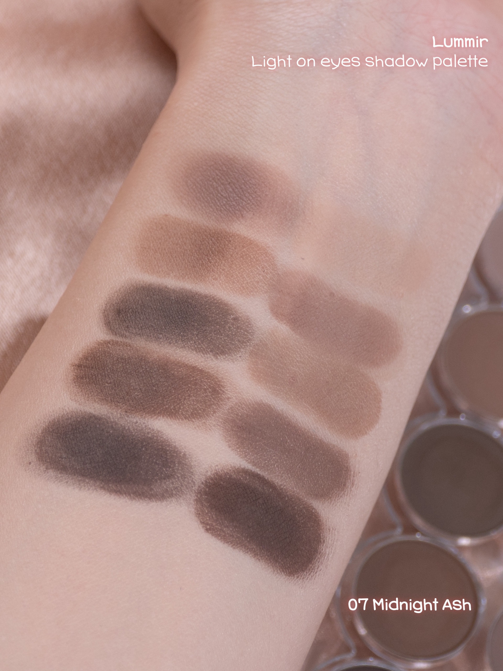 ライト オン アイズ シャドウ パレット/Lummir/アイシャドウパレットを使ったクチコミ（3枚目）
