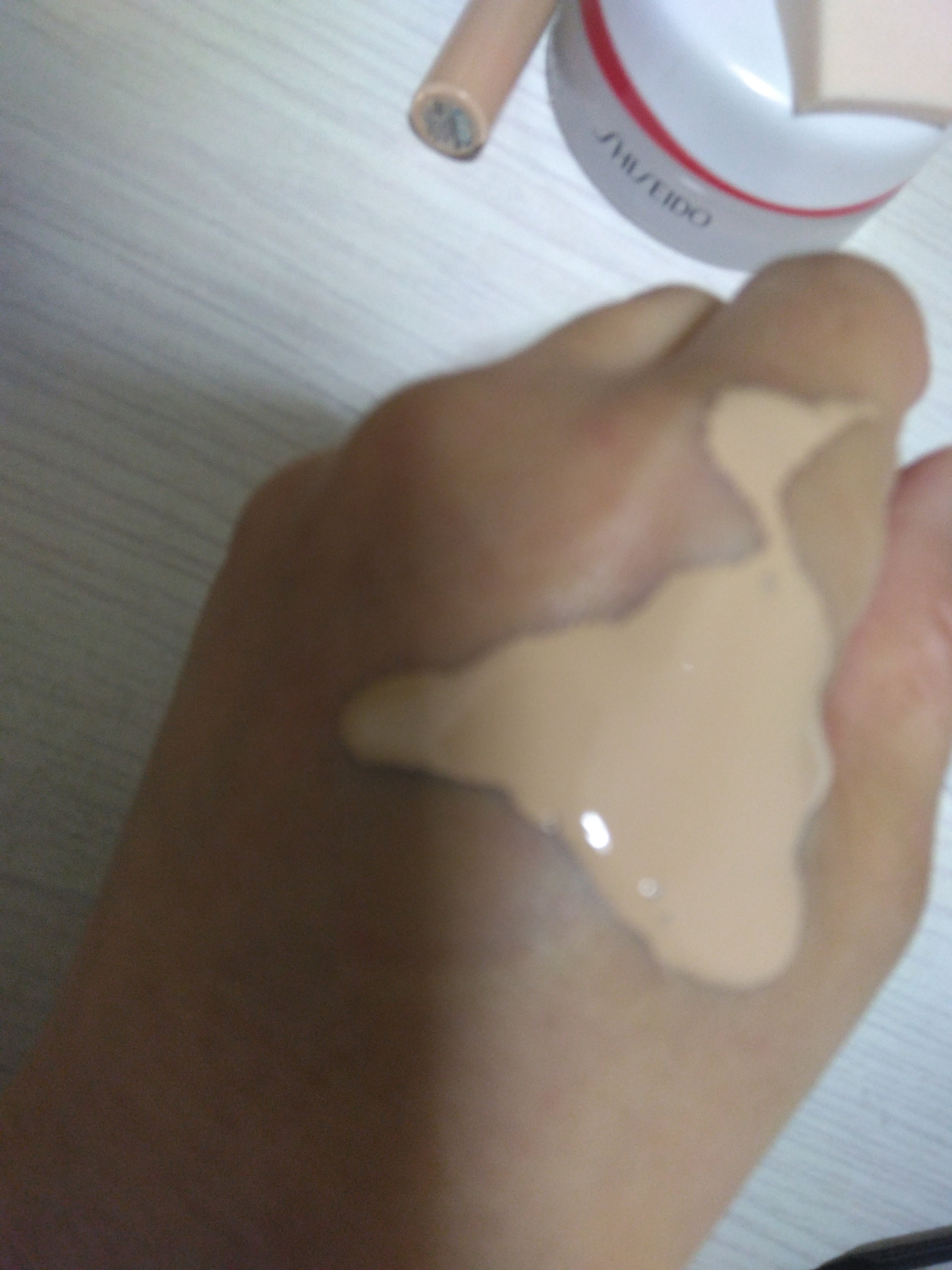 ゼン ウェア グロウ/DECORTÉ/リキッドファンデーションを使ったクチコミ（3枚目）