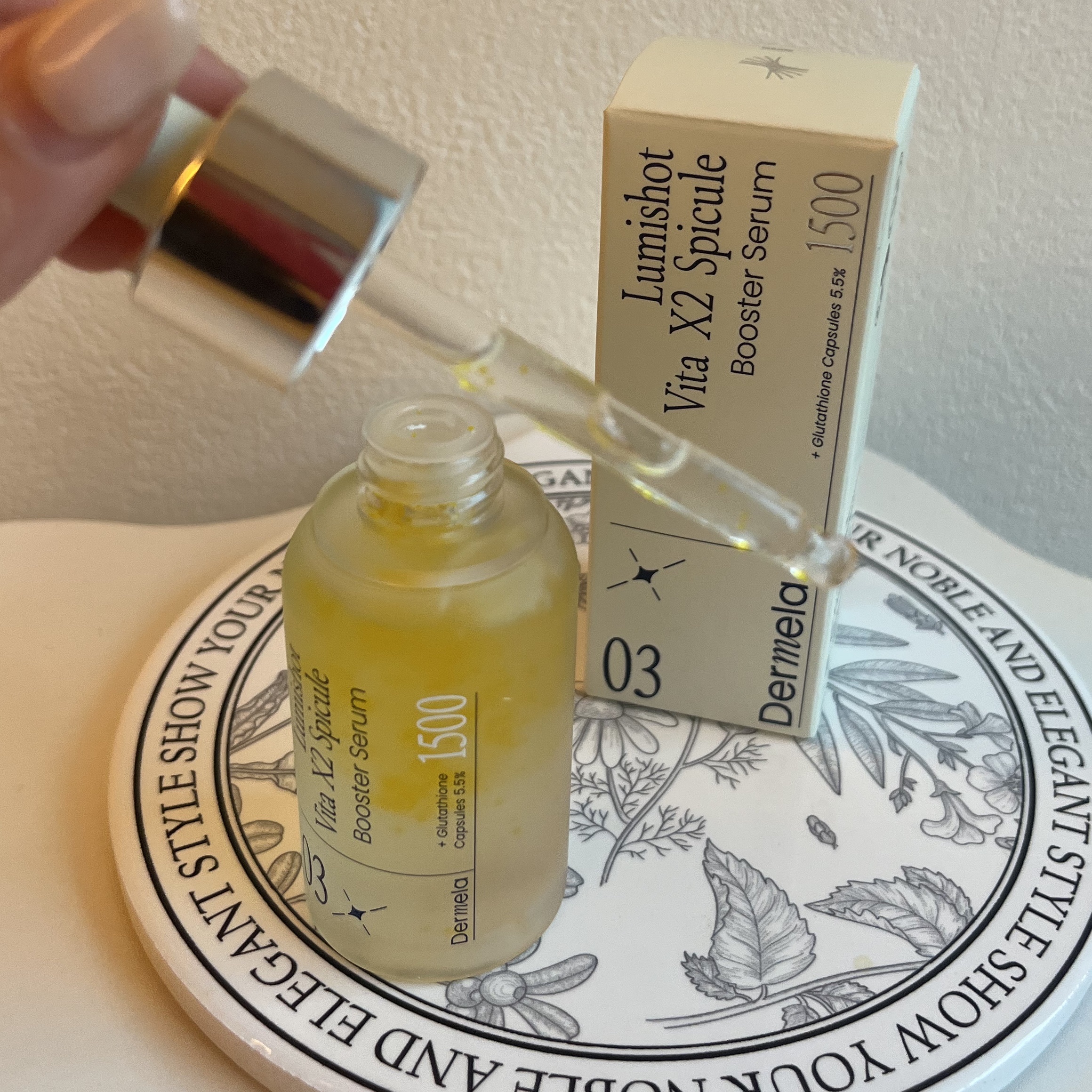 ダーメラ ルミショット・Wビタセラム/Dermela/美容液を使ったクチコミ（2枚目）