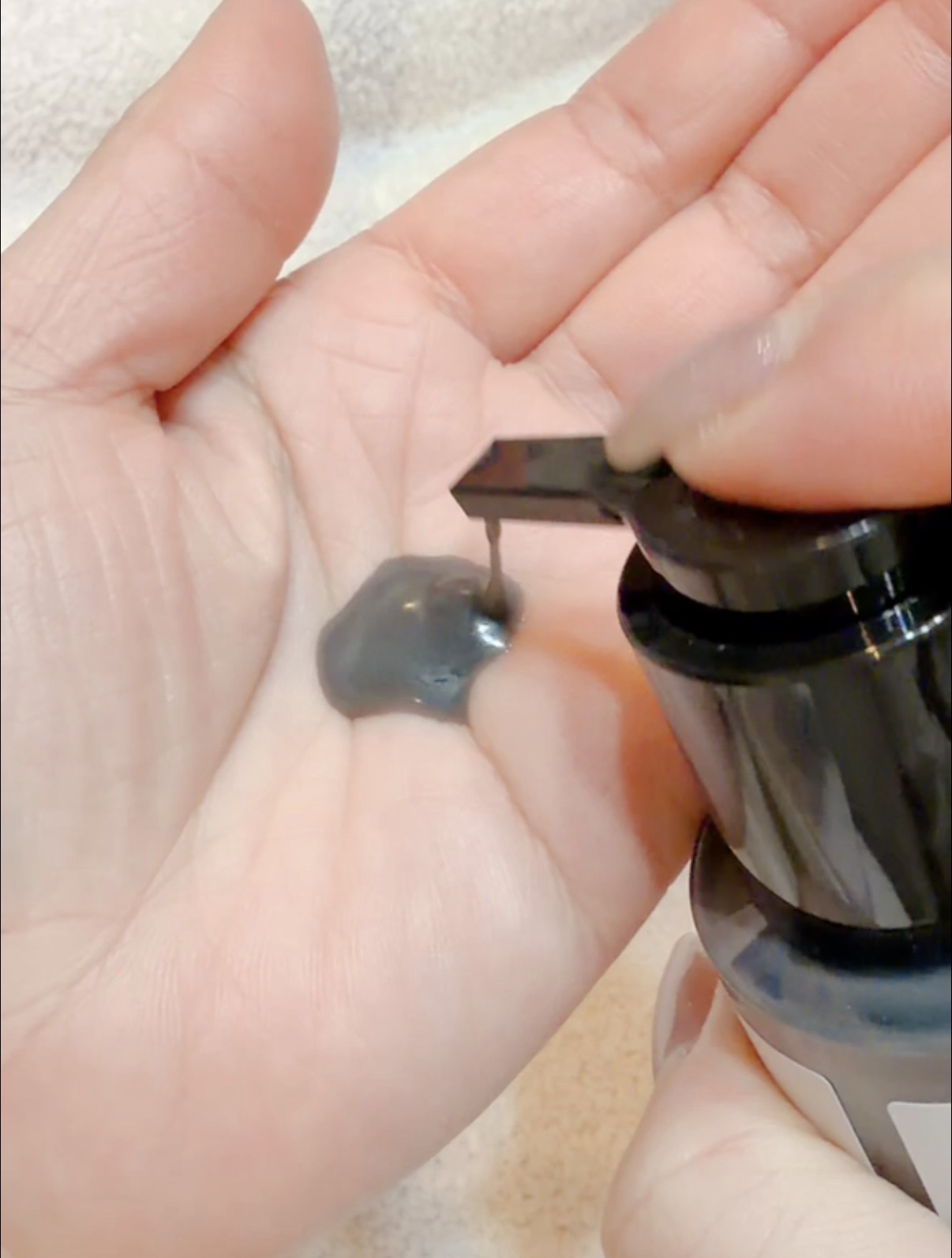 la:shuim ラ・シューム LHA ディープクレンジング ポンピング バームのクチコミ「---------＊-＊-＊-＊-＊-＊-＊-＊---------
♡
♡
♡
la:shui.....」（3枚目）