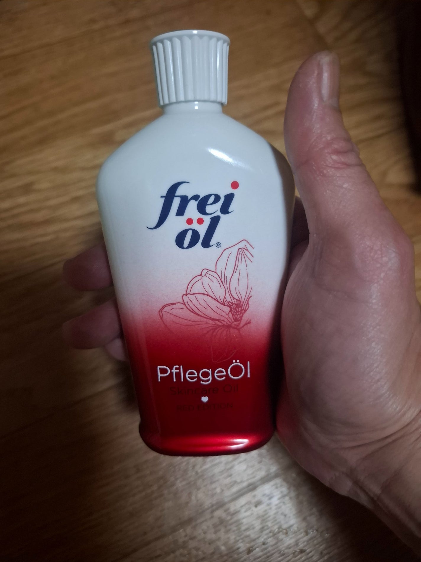 フェイス&ボディケアオイル レッドエディション/フレイオイル(freioil)/ボディオイルを使ったクチコミ(1枚目)