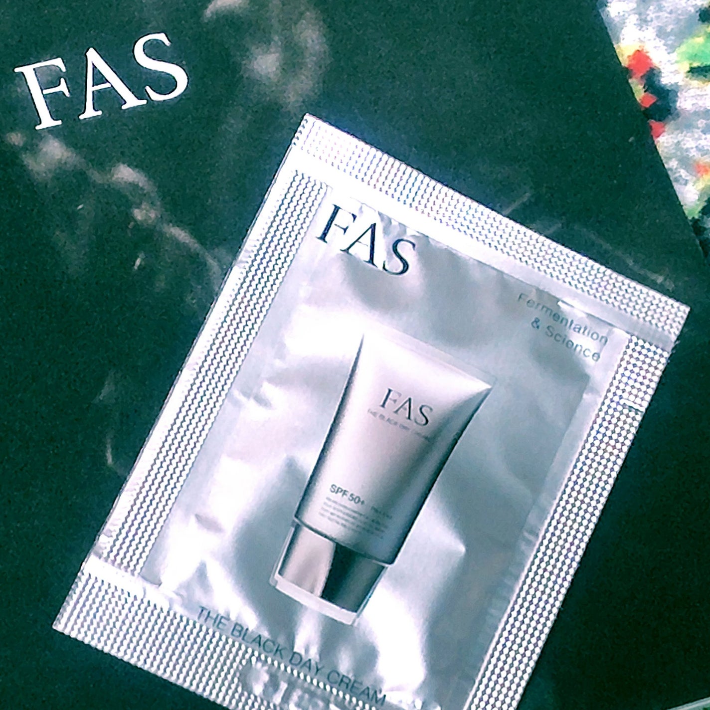 FAS ザ ブラック デイ クリーム/FAS/フェイスクリームを使ったクチコミ(1枚目)