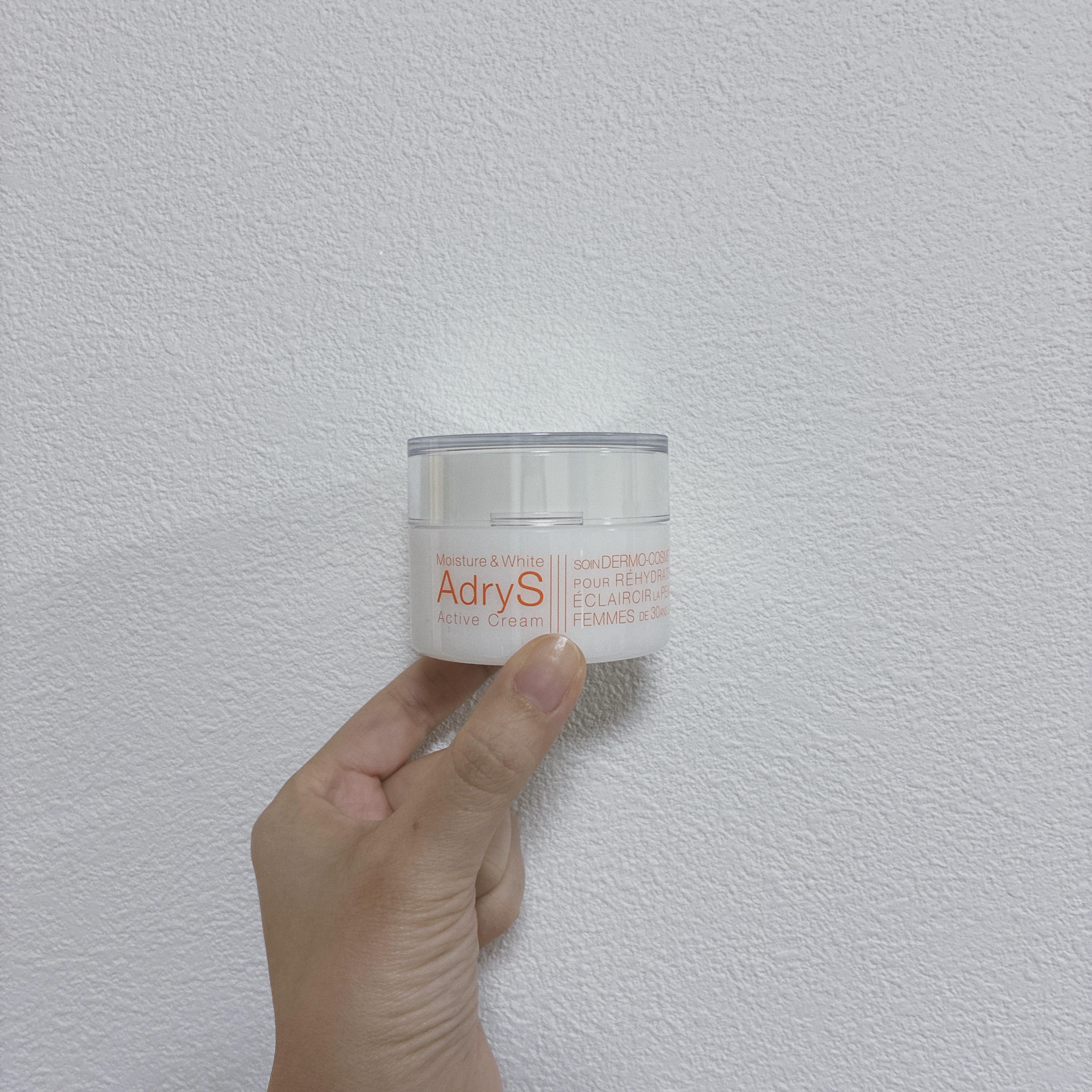 「アクティブクリーム」

☘️リピート→×
☘️良くも悪くもクセがない普通のクリーム。保湿力が物足りない。

#使い切りスキンケア
#アクティブクリーム