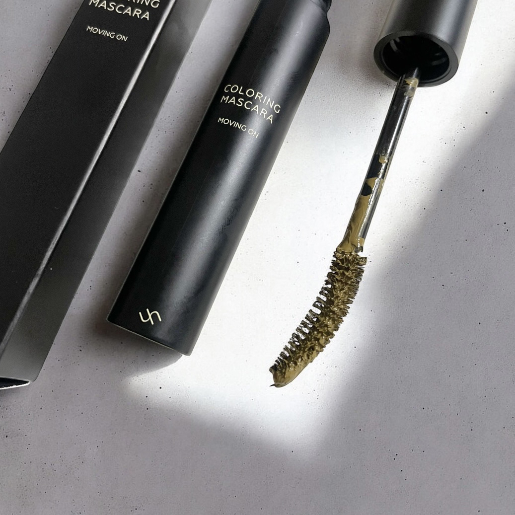 カラーリングマスカラ/uneven/マスカラを使ったクチコミ（2枚目）