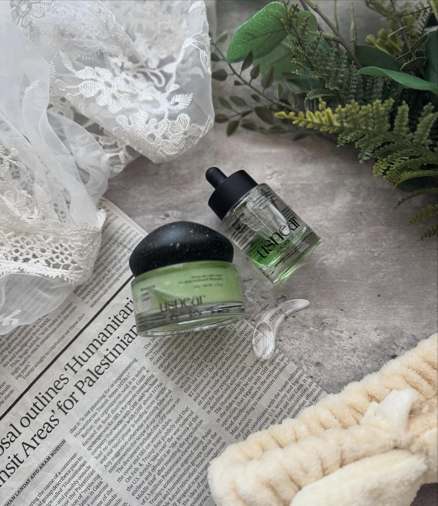 アスニア
✔エクソボールセラム
セラムは軽いテクスチャーで内側からしっとりさせてくれるような使用感💚🍏
オイルぽさはあるけどベタつきは感じにくく毛穴や角質を整えてくれる感じ🥺

✔ラッピングレイヤークリーム
ウスネア由来の成分やペプチ