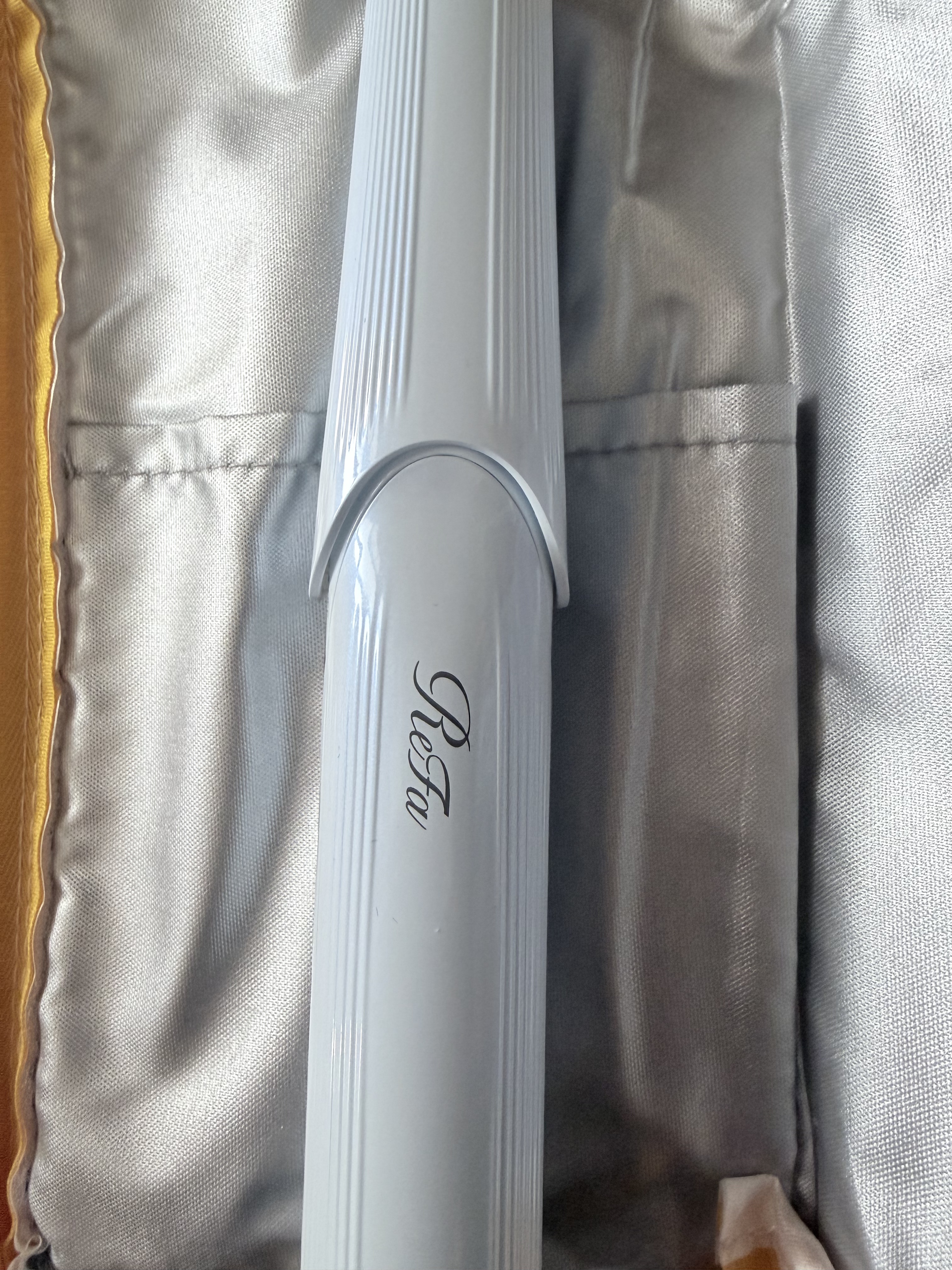 リファフィンガーアイロン ST/ReFa/ストレートアイロンを使ったクチコミ（1枚目）