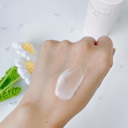 AQ ラディアンス スムース ブライトニング ボディミルク(医薬部外品)/DECORTÉ/ボディミルクを使ったクチコミ(4枚目)