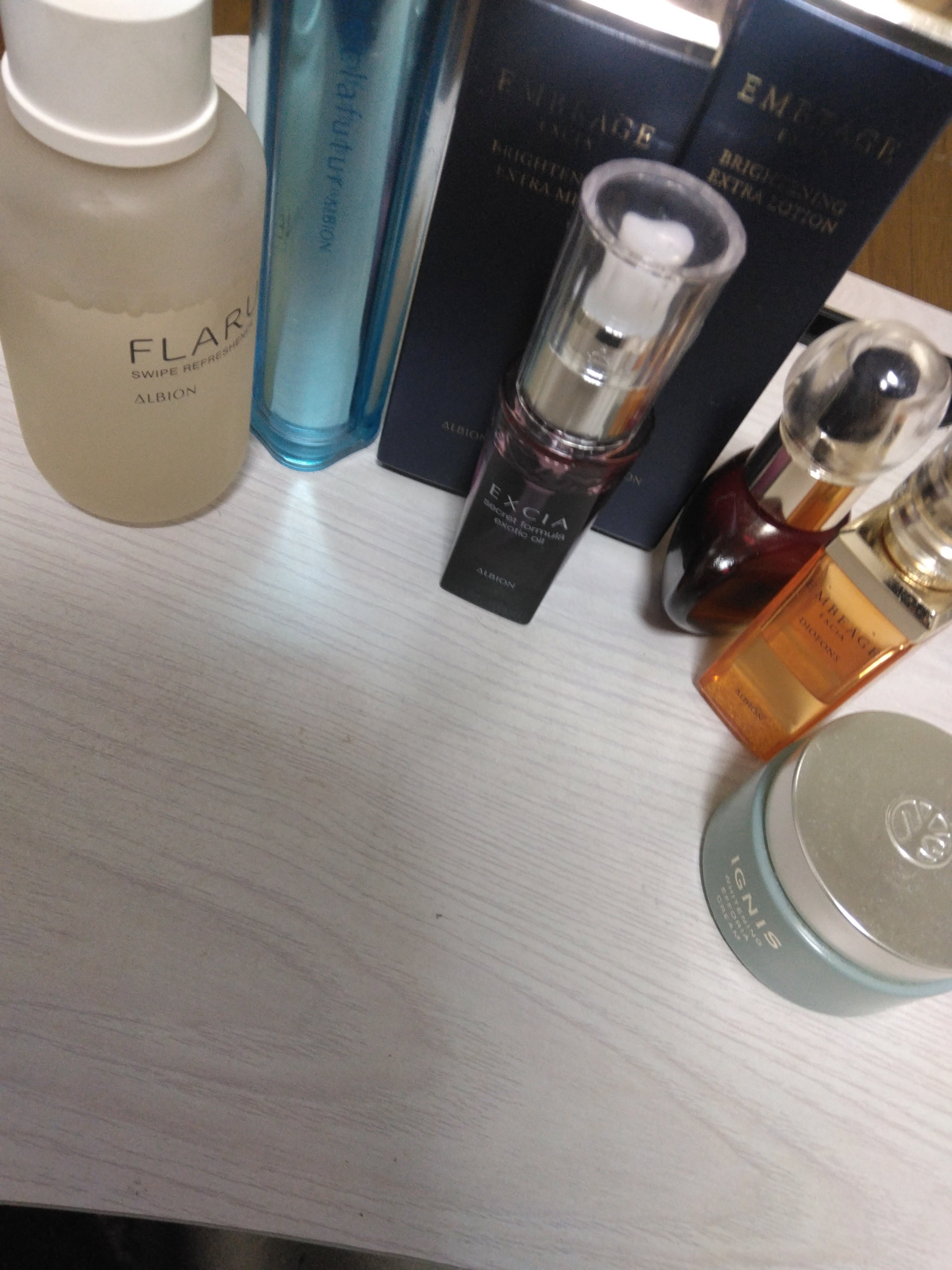 ホワイトニング エフフォーリア クリーム/IGNIS/フェイスクリームを使ったクチコミ（1枚目）