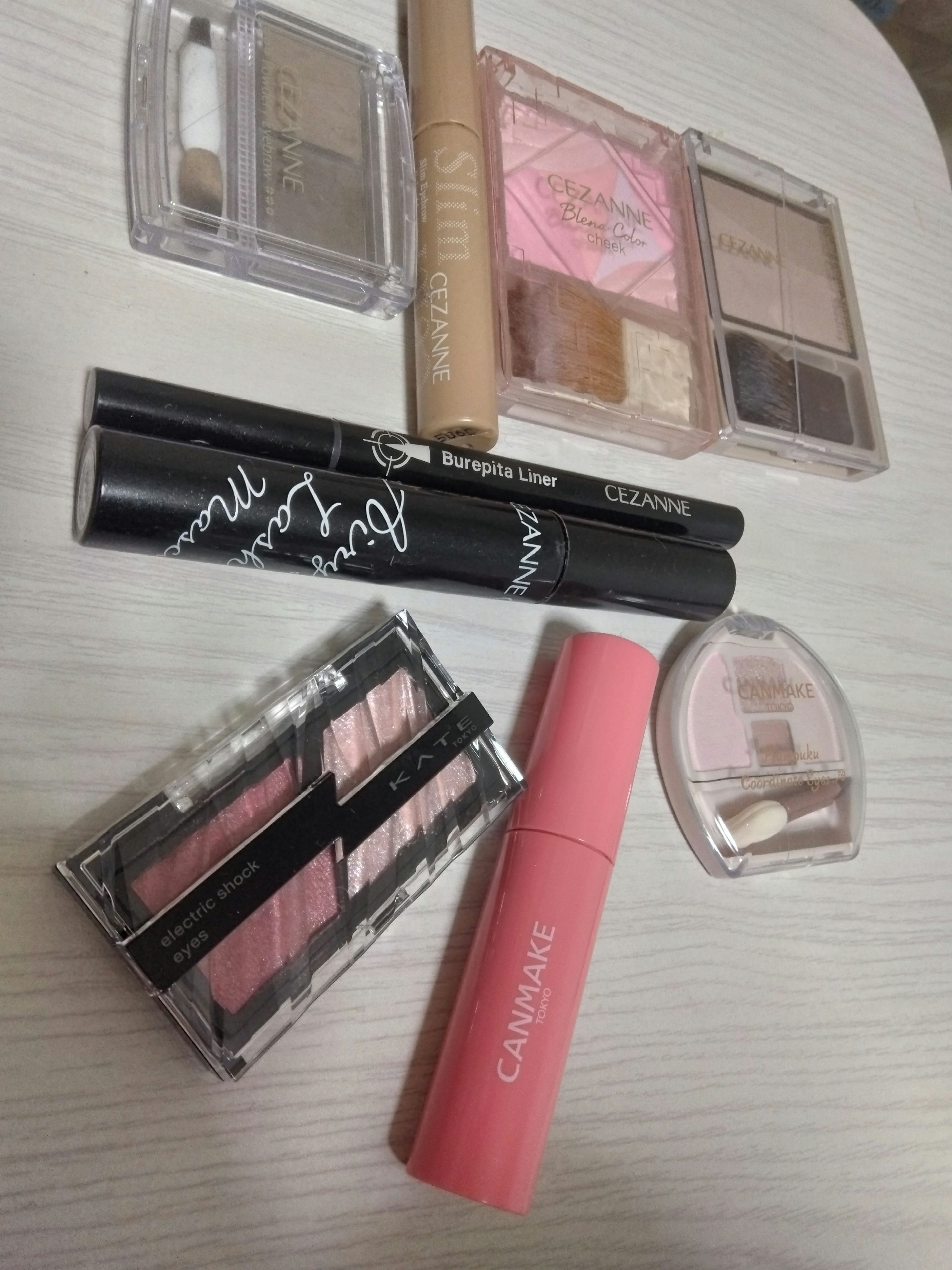 ブレンドカラーシェーディング/CEZANNE/シェーディングを使ったクチコミ（1枚目）