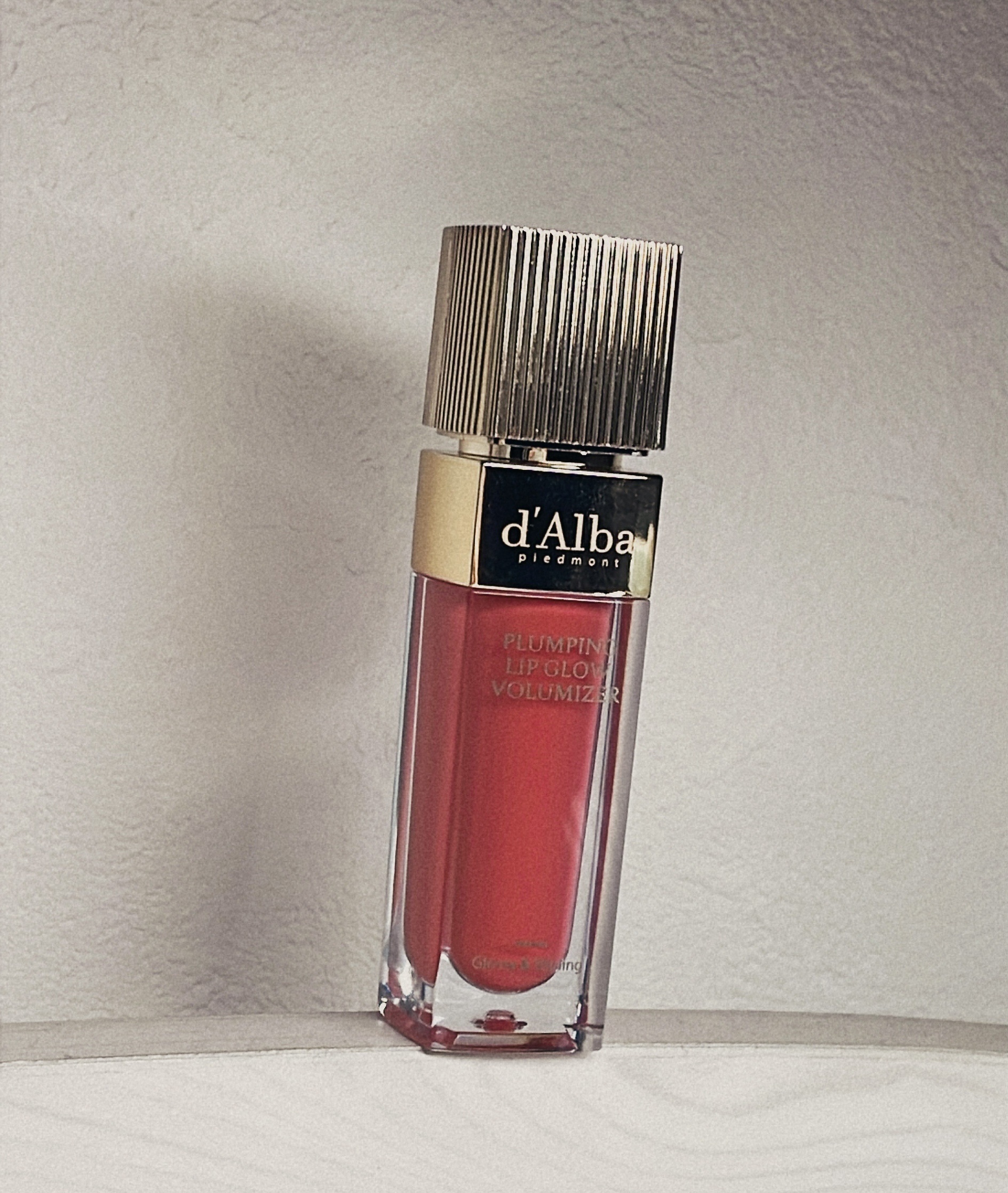 ダルバ プランピングリップグロウムードボリューマイザーのクチコミ「(唇ドアップ注意⚠️)
今まで投稿したこと無かったけどこのリップは感動したから初投稿😭👏✨
お.....」（1枚目）