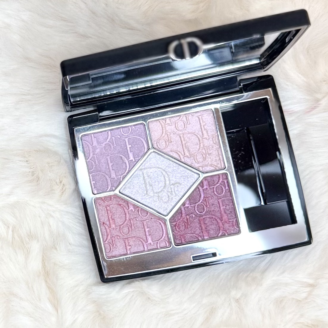 ディオールショウ サンク クルール/Dior/アイシャドウを使ったクチコミ（2枚目）