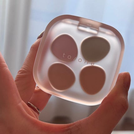 to/one トーン ペタル フロート フローレス タッチのクチコミ「to/oneのコンシーラー買ってみたんだけど、本当にこれじゃなきゃダメになりそうな程よい!
.....」(1枚目)