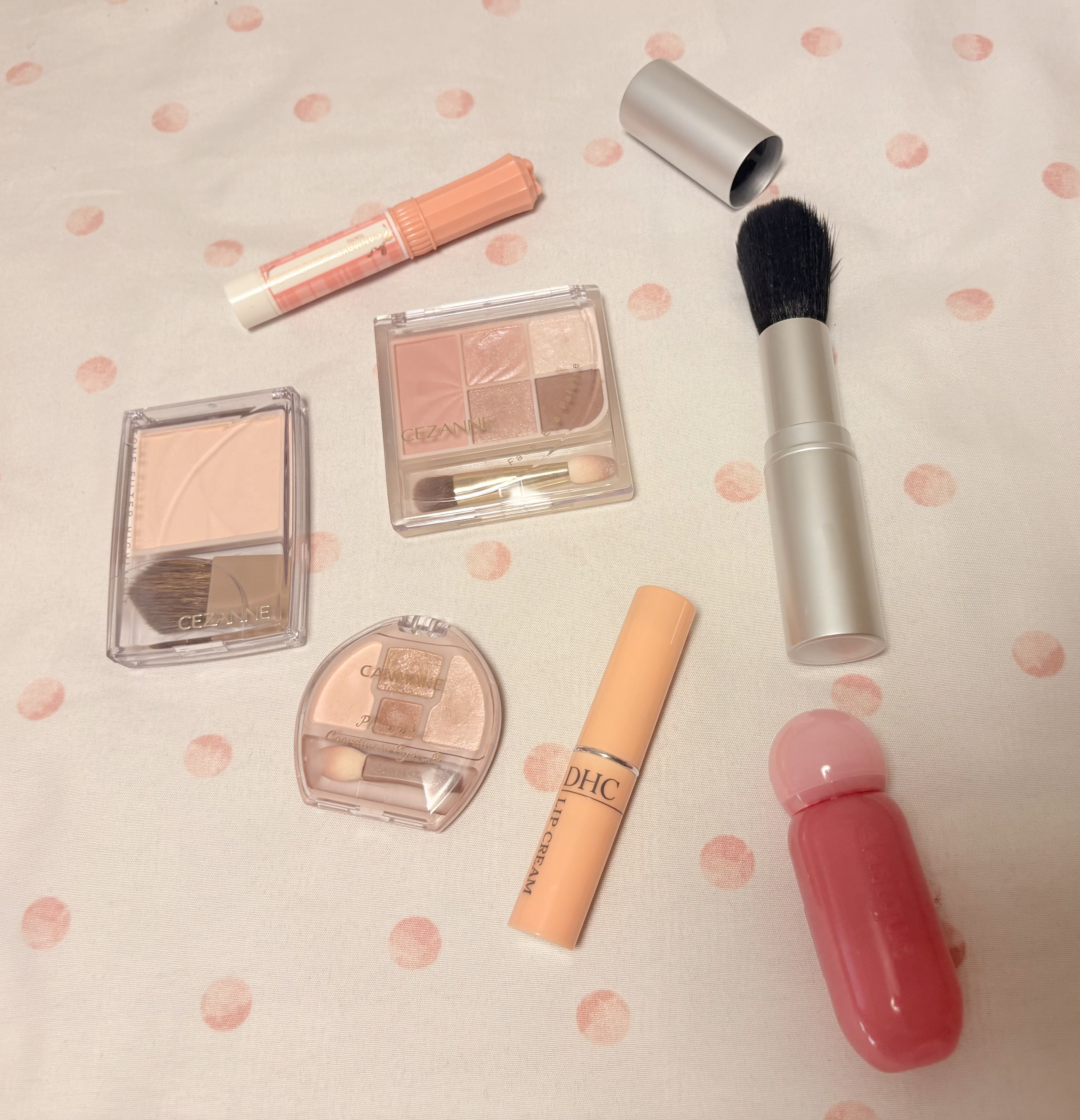 トーンフィルターハイライト/CEZANNE/パウダーハイライトを使ったクチコミ（2枚目）