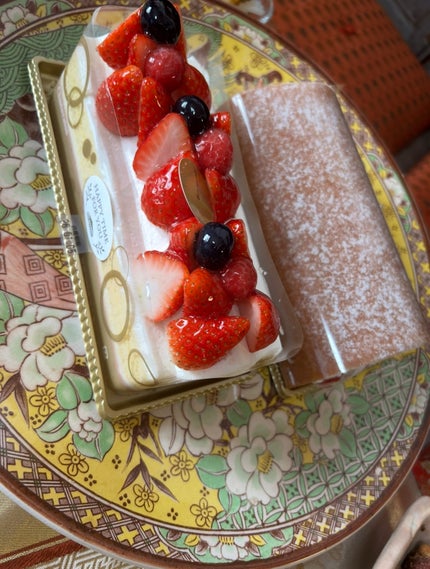 ひふみレイキ💫フォロバ♾️ on LIPS 「🎍実家の新年会でいただく父の故郷・高松のお雑煮🍲白味噌にあんこ..」(10枚目)