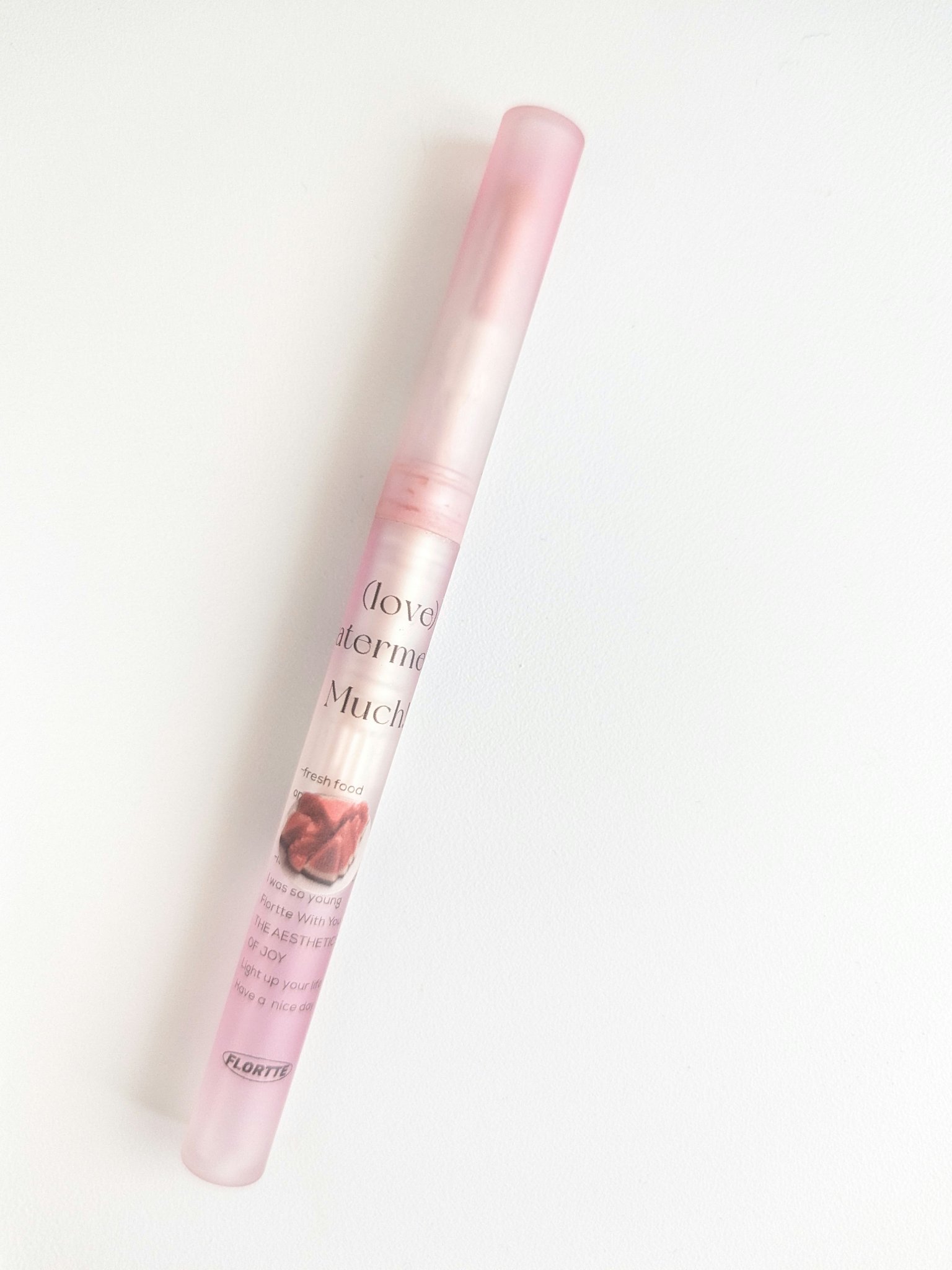 I Love Myself Silkworm Eye Shadow Pen/FLORTTE/リキッドアイシャドウを使ったクチコミ（1枚目）