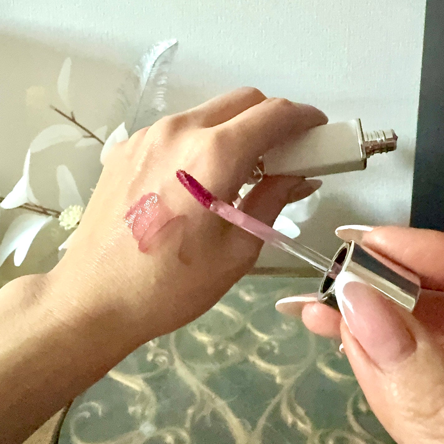 キャンドルライトジュレティント/LoNLy /リップティントを使ったクチコミ(4枚目)