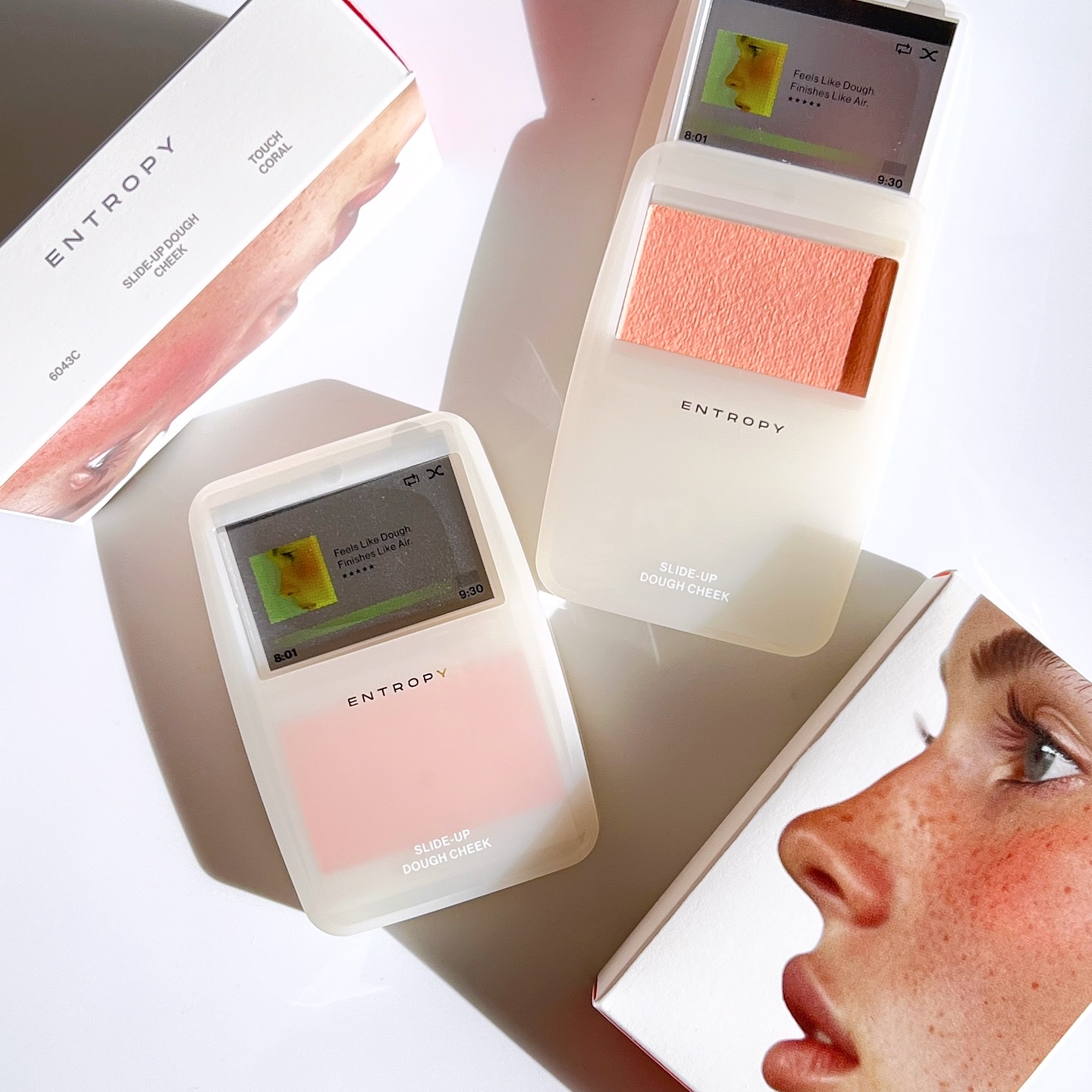 スライドアップドウチーク/ENTROPY/ジェル・クリームチークを使ったクチコミ（1枚目）