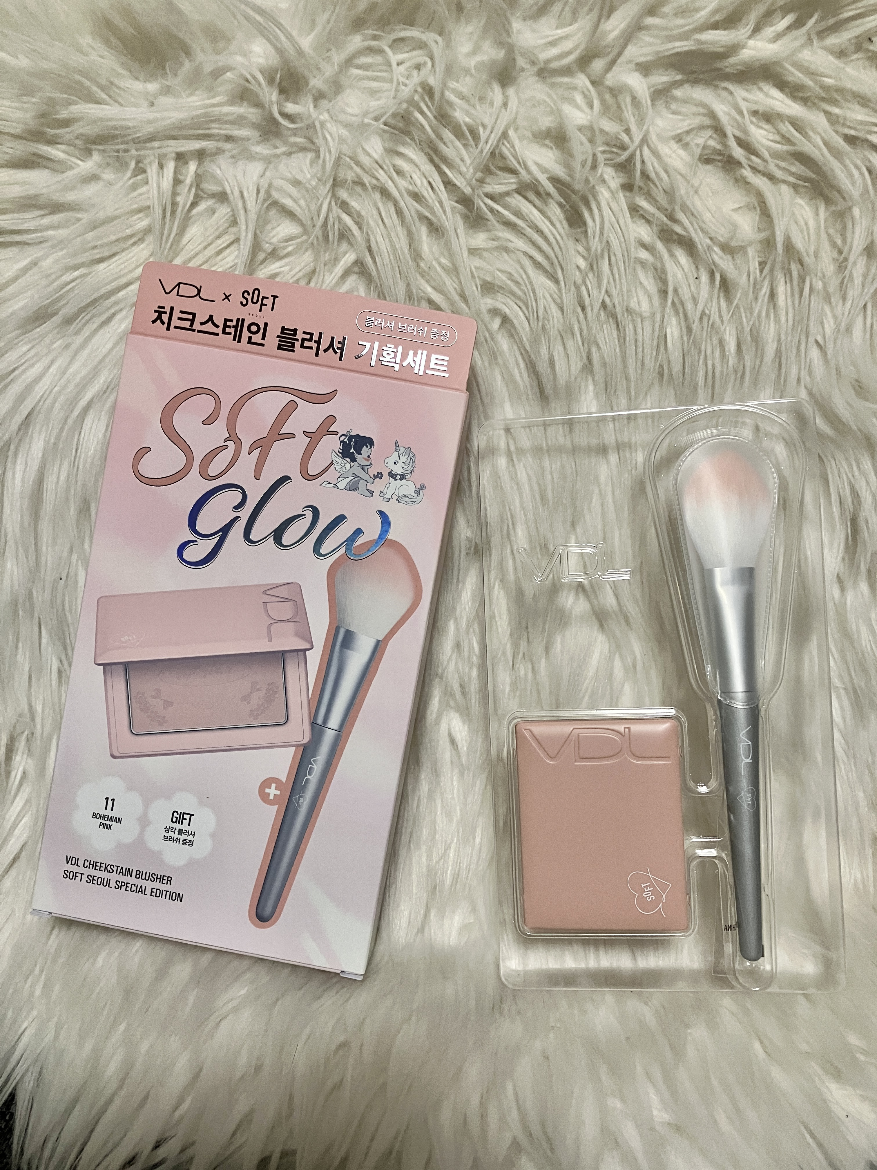 チークステイン ブラッシャー 11 ボヘミアン ピンク/VDL/パウダーチークを使ったクチコミ（2枚目）