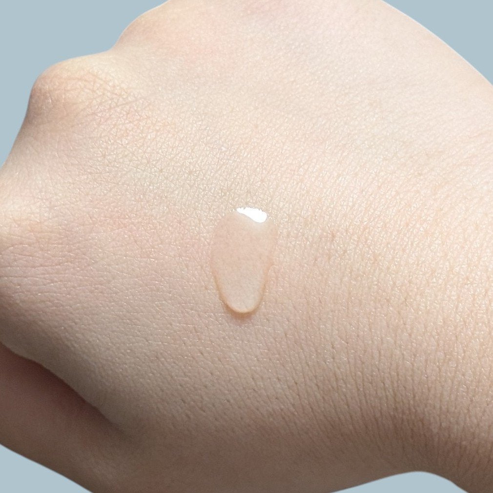 乾燥さん 薬用水分力ブライトニングエッセンス【医薬部外品】/乾燥さん/美容液を使ったクチコミ(3枚目)