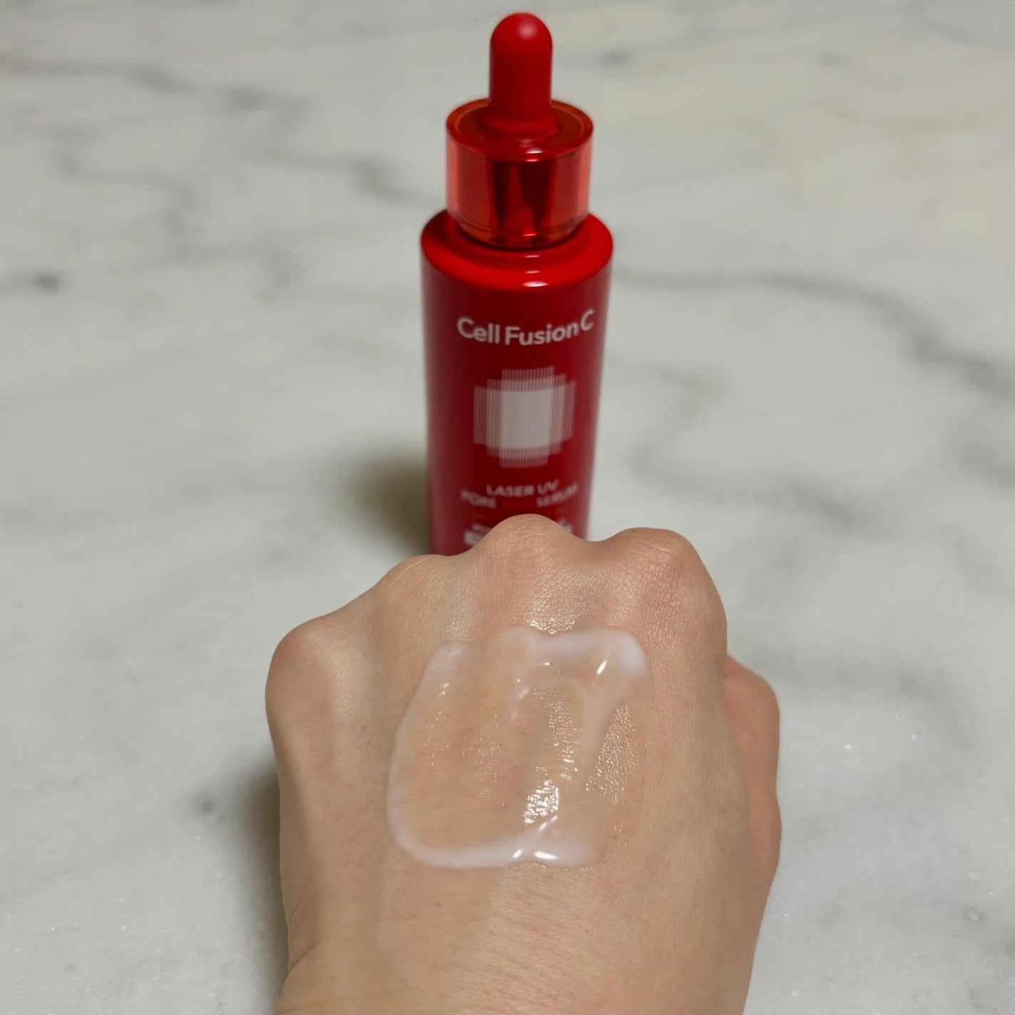 Cell Fusion C レーザーUVポアサンセラム/Cell Fusion C(セルフュージョンシー)/日焼け止めローションを使ったクチコミ(4枚目)