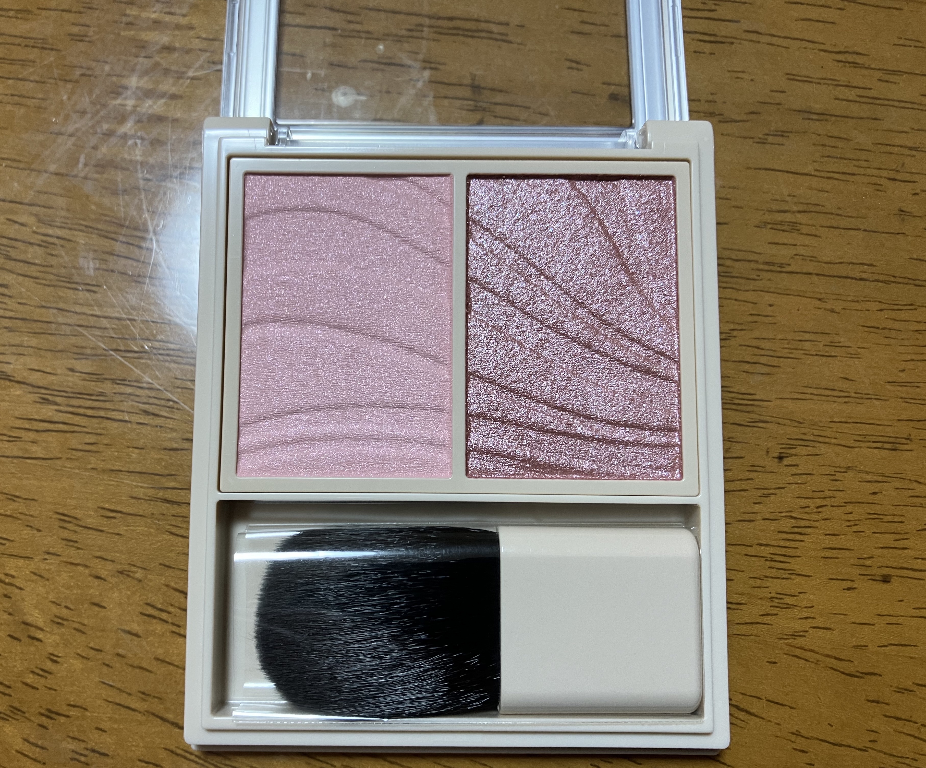 レイヤード フルリ チーク/Visée/パウダーチークを使ったクチコミ（1枚目）