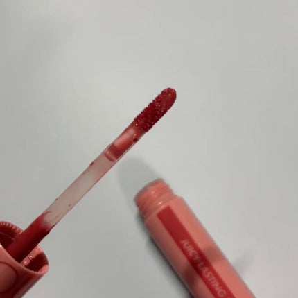 ジューシーラスティングティント/rom&nd/リップティントを使ったクチコミ(3枚目)