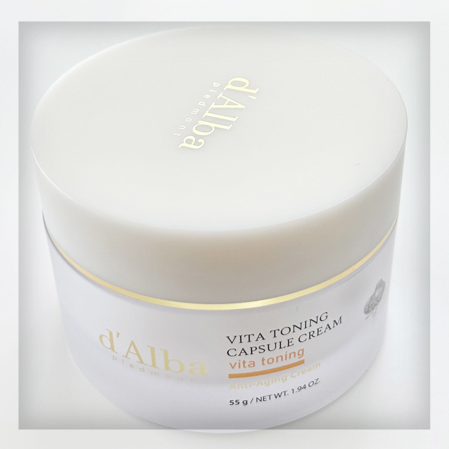 ビタトーニングカプセルクリーム 55g/ダルバ/フェイスクリームを使ったクチコミ（1枚目）