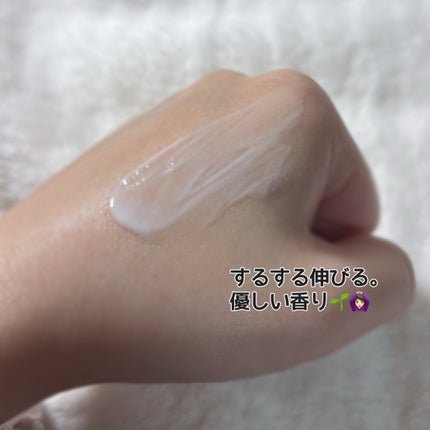 プラダ ハンド トリプルケア ハンドクリーム/PRADA BEAUTY/ハンドクリームを使ったクチコミ(3枚目)