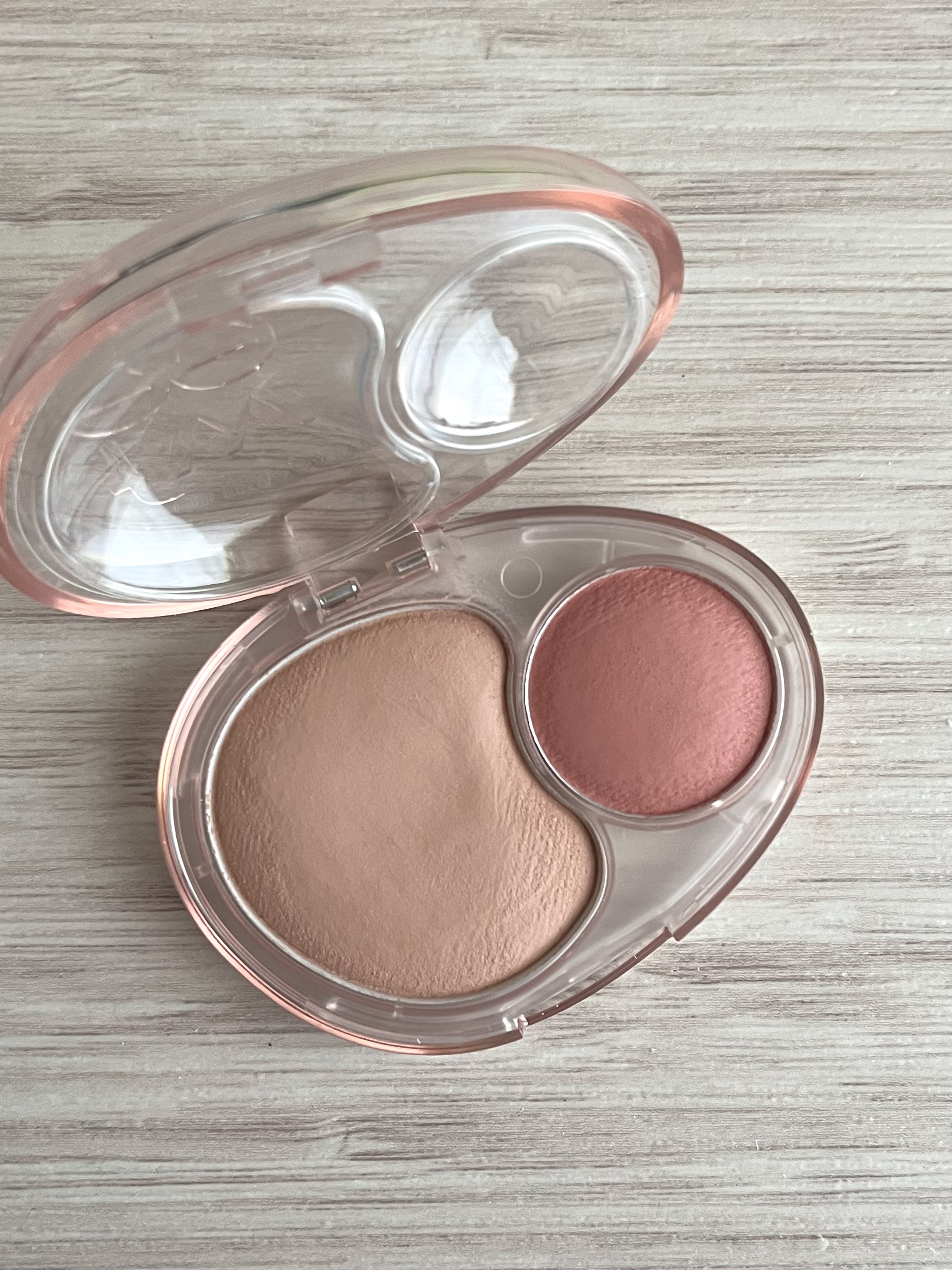 デュアルチークメロウ/fwee/ジェル・クリームチークを使ったクチコミ（2枚目）