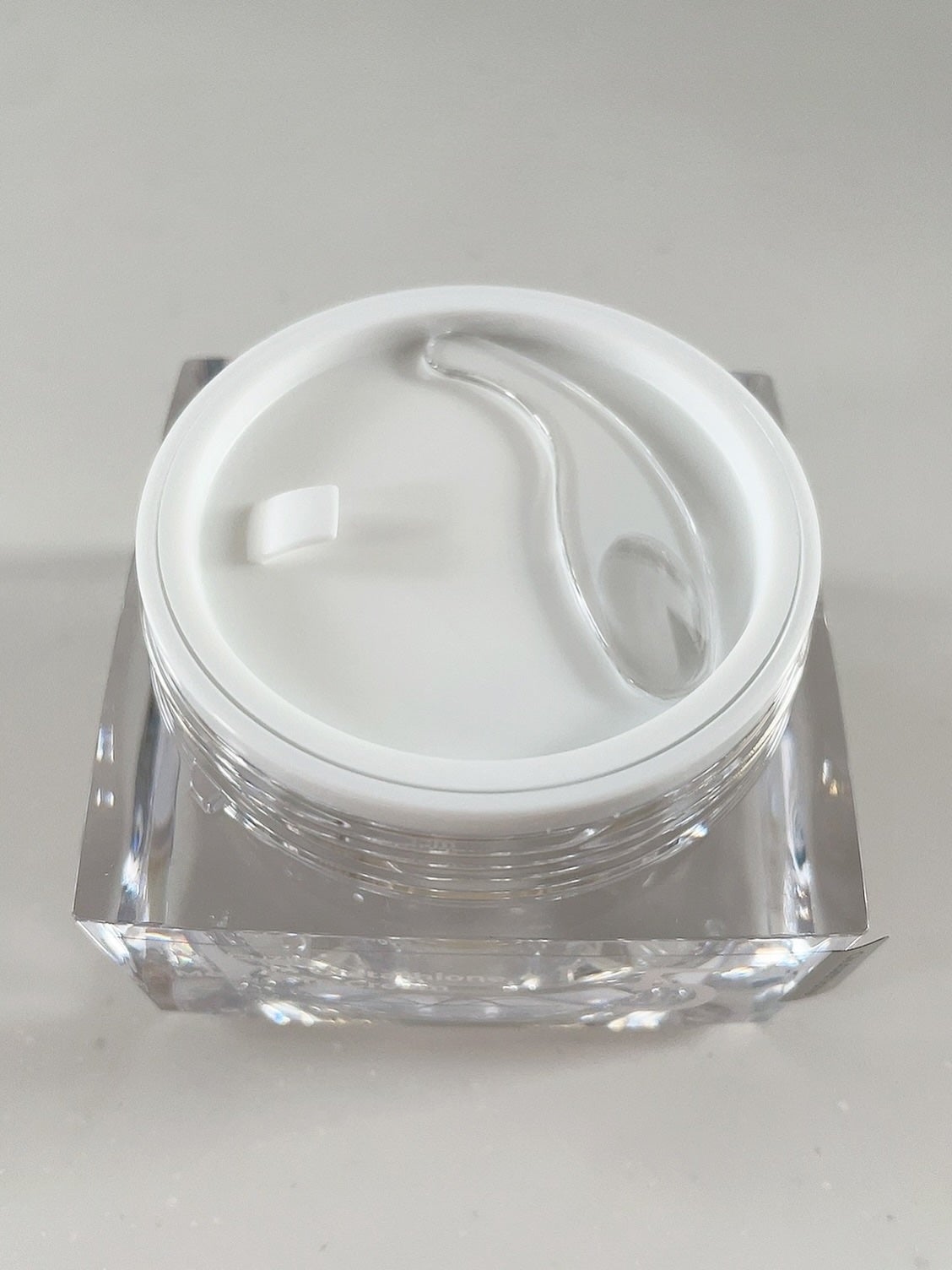 5番 白玉グルタチオンCメラゼロクリーム/numbuzin/フェイスクリームを使ったクチコミ(2枚目)