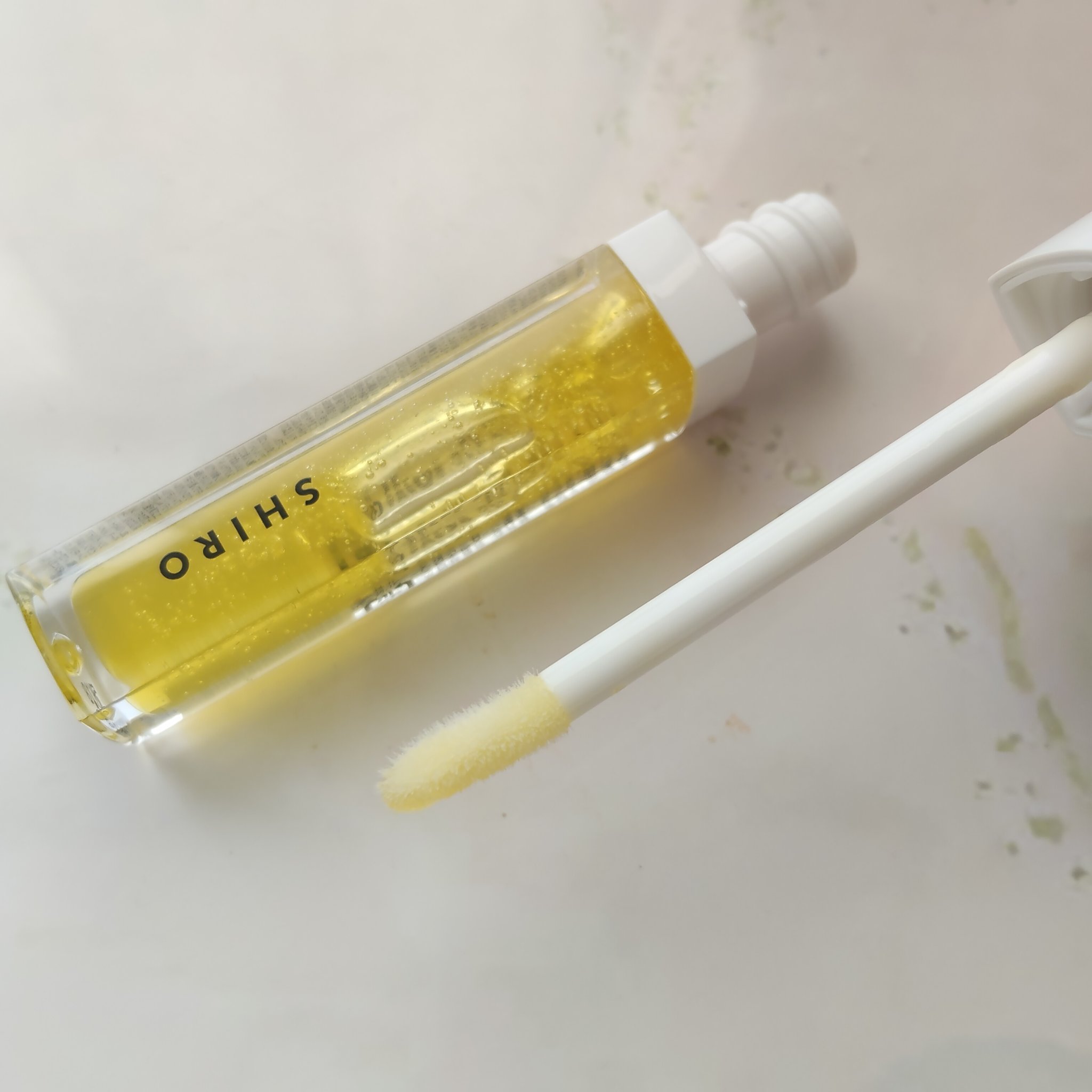 エッセンスリップオイル/SHIRO/リップオイルを使ったクチコミ（2枚目）