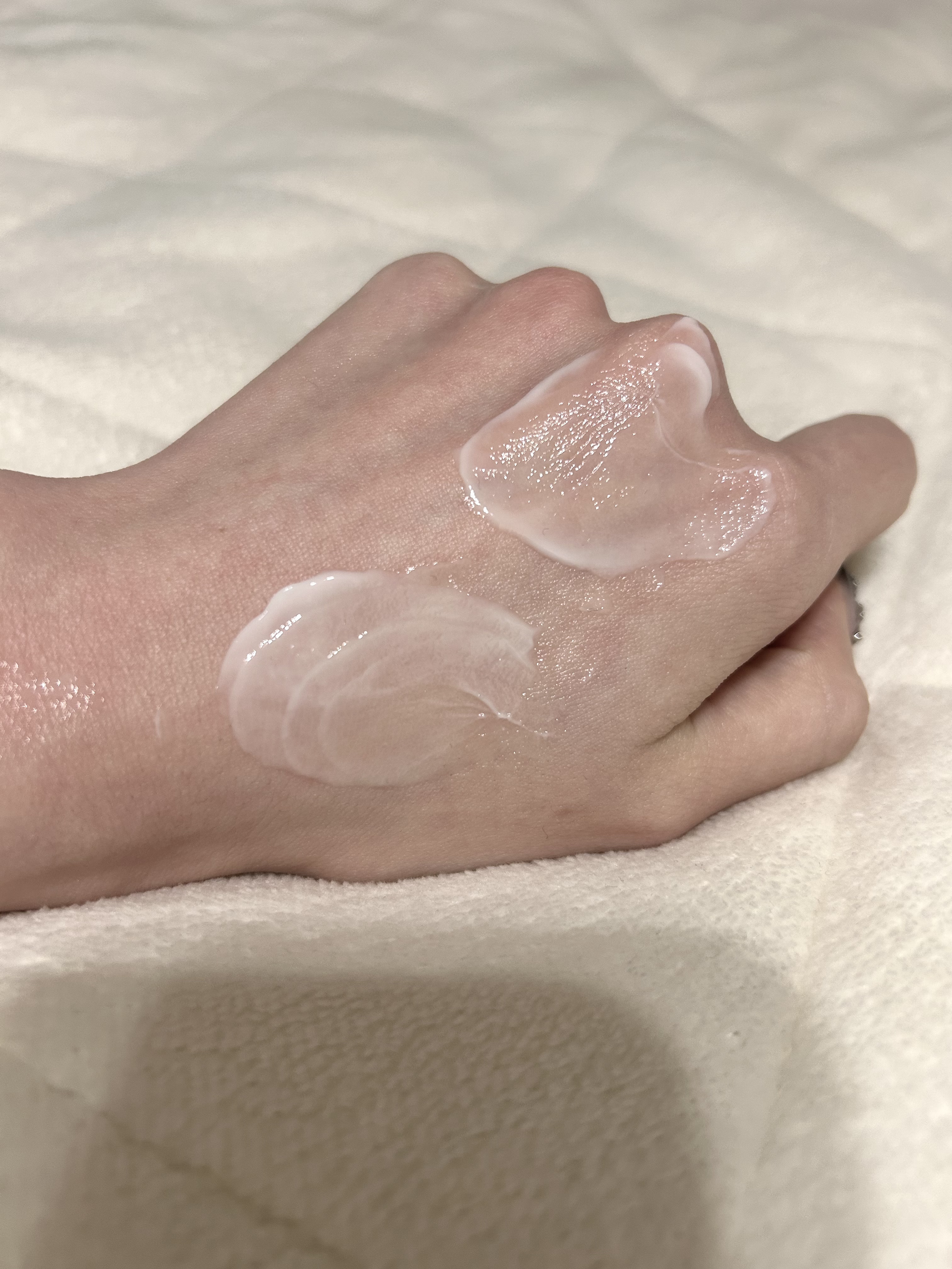 マデカクリームタイムリバース/センテリアン24/フェイスクリームを使ったクチコミ（2枚目）