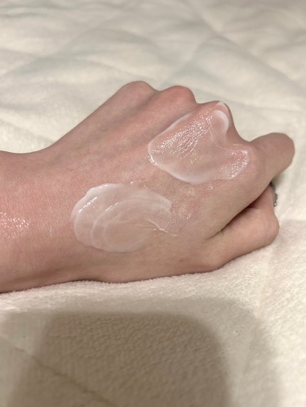 マデカクリームタイムリバース/センテリアン24/フェイスクリームを使ったクチコミ(2枚目)