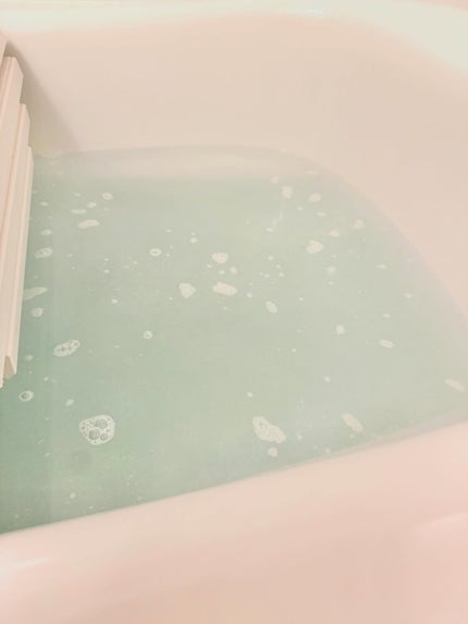 シークリスタルス エプソムソルト ハトムギオートミール/sea crystals/入浴剤を使ったクチコミ(4枚目)