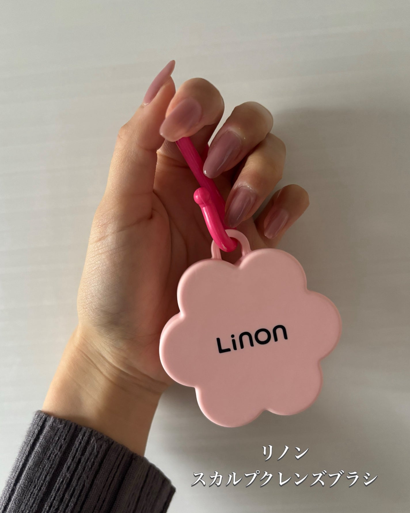 リノン スカルプクレンズブラシ/Linon/スカルプブラシを使ったクチコミ(2枚目)