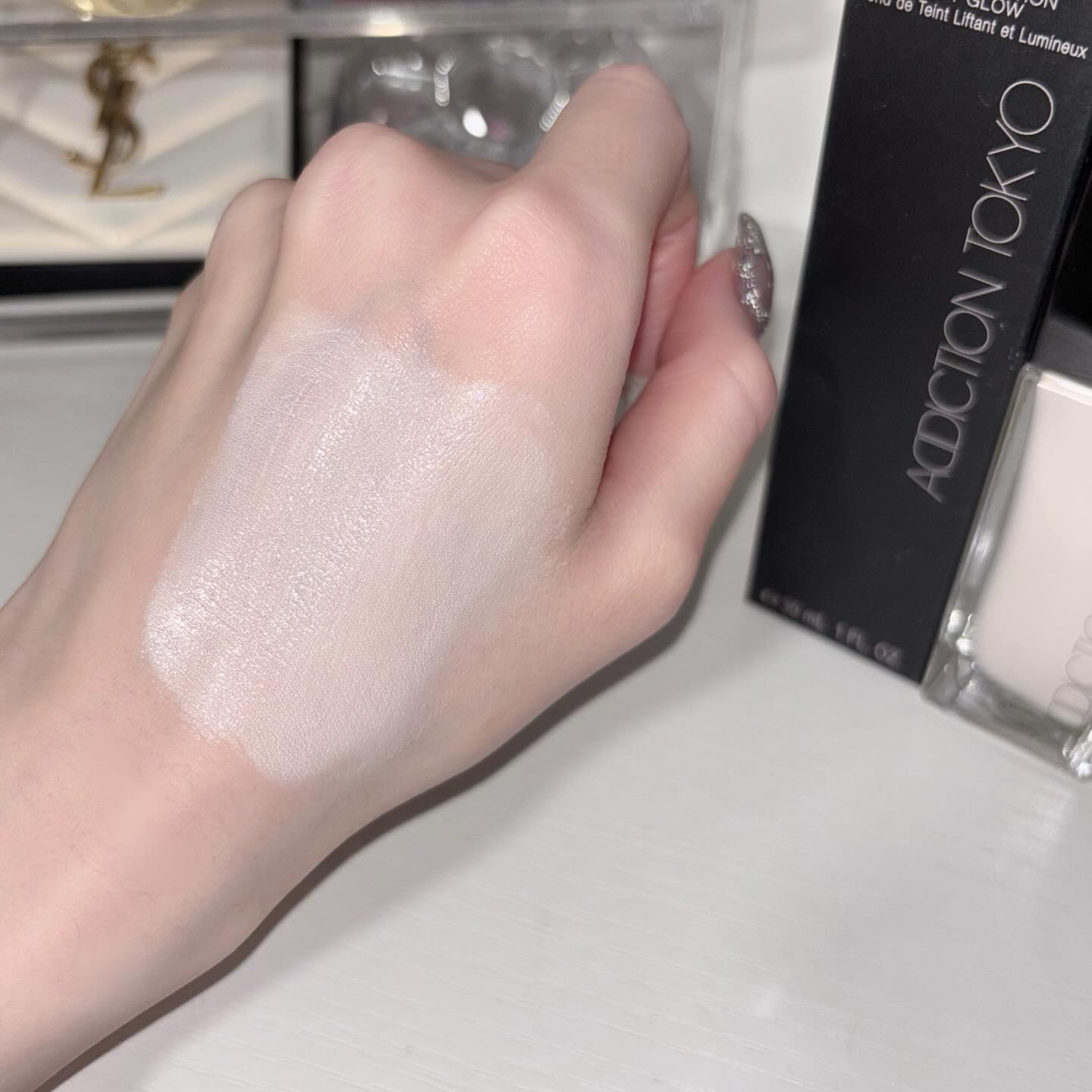 アディクション ザ ファンデーション リフトグロウ/ADDICTION/リキッドファンデーションを使ったクチコミ（2枚目）