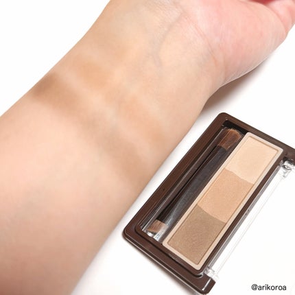 アイブロウ&シェードパウダー/CEZANNE/パウダーアイブロウを使ったクチコミ(3枚目)