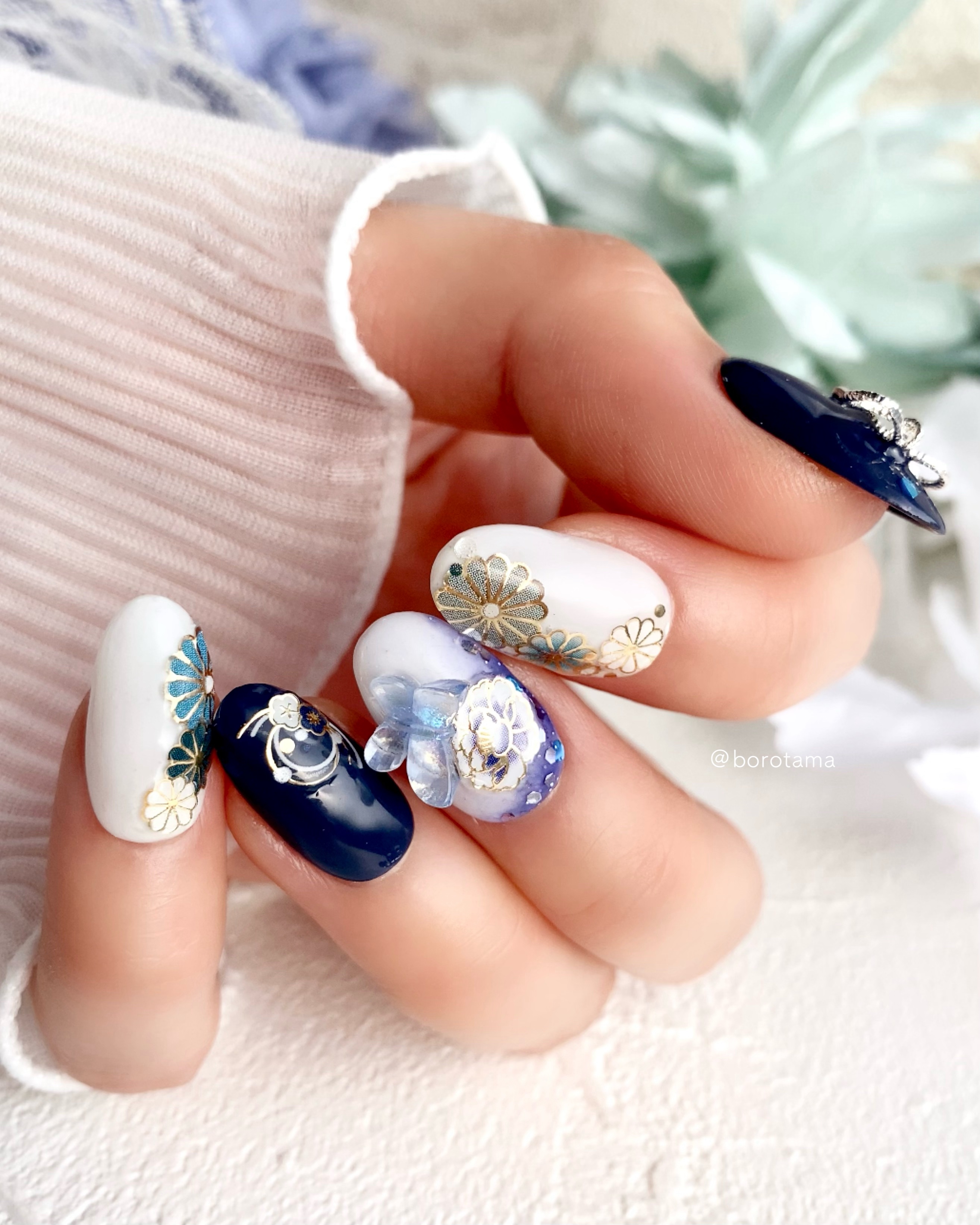 ネイルポリッシュ PLB29 捻じ曲げられた宇宙/PLANET NAIL/マニキュアを使ったクチコミ（2枚目）