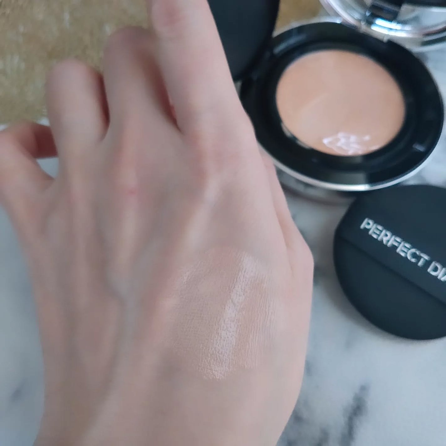 エッセンスコンシーリング UV クッションファンデーション/PERFECT DIARY/クッションファンデーションを使ったクチコミ(7枚目)